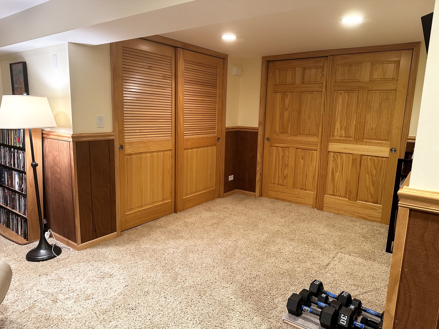 1822 E Cree Lane, Mount Prospect, IL 60056