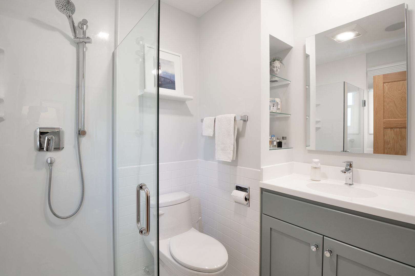 1822 E Cree Lane, Mount Prospect, IL 60056