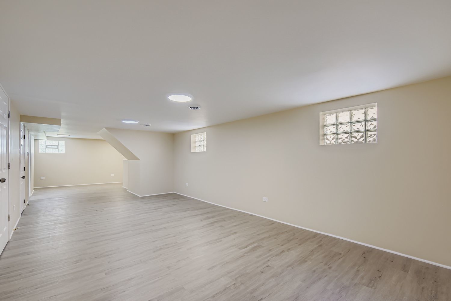 10046 S Indiana Avenue, Chicago, IL 60628