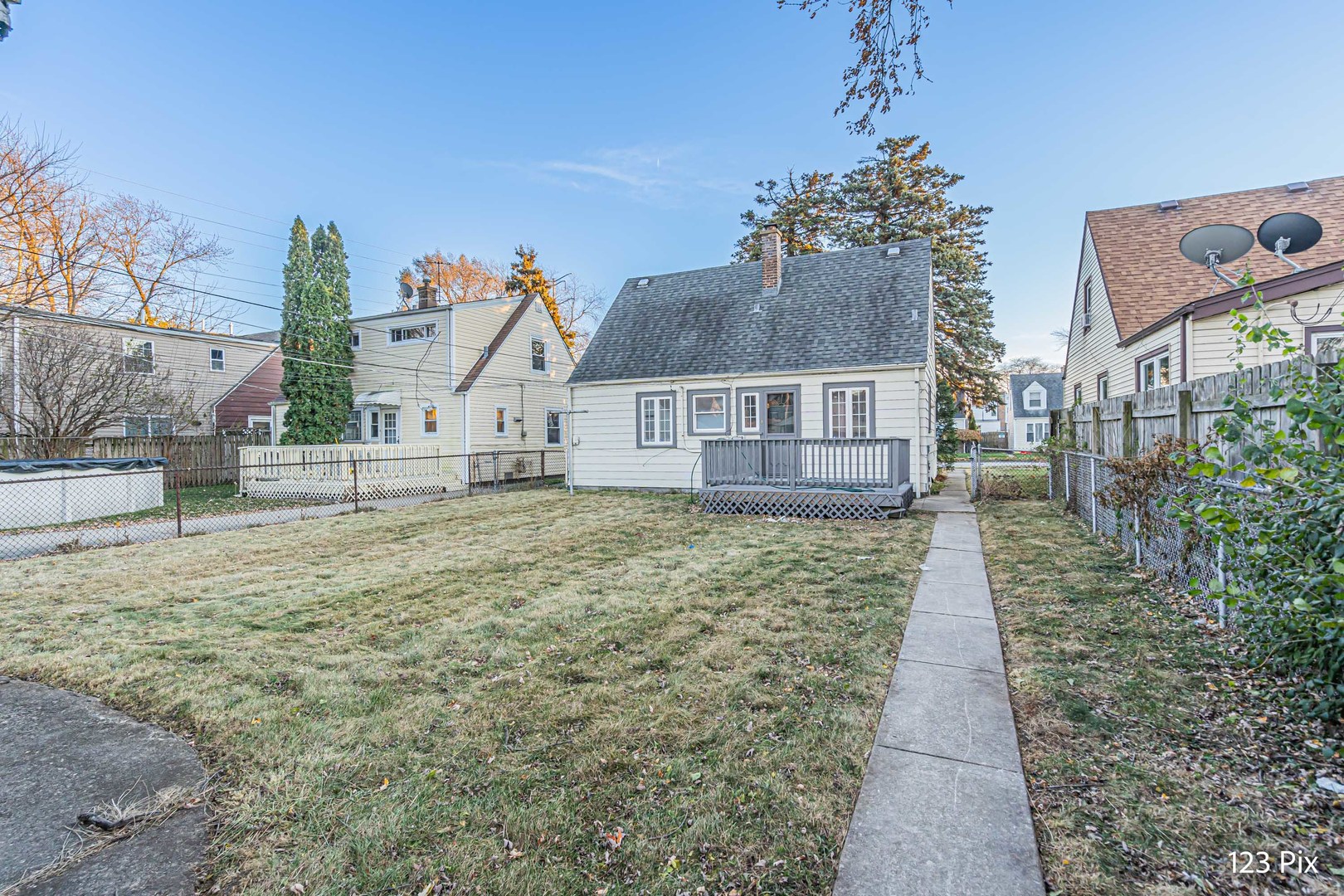 3614 W 86th Place, Chicago, IL 60652