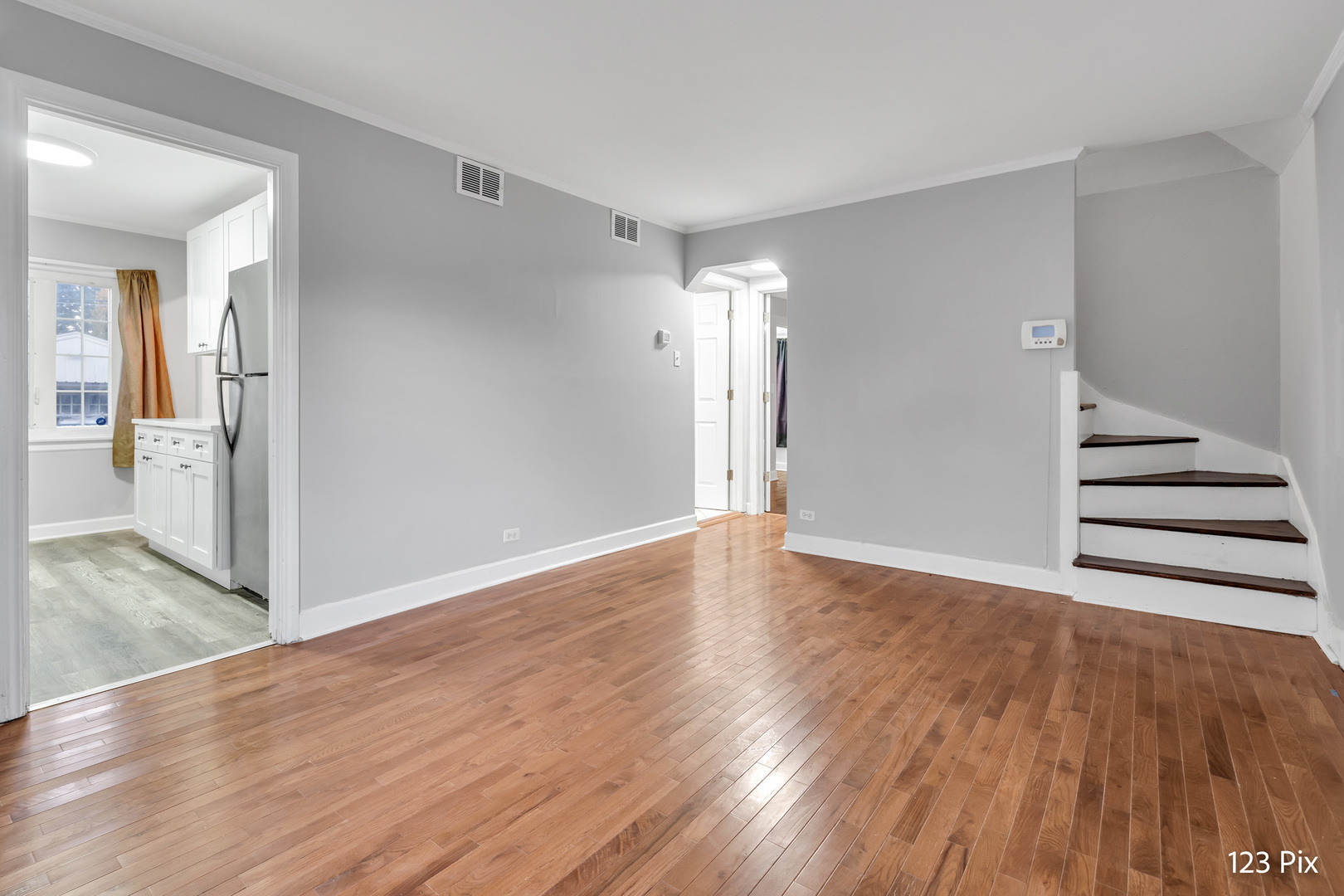 3614 W 86th Place, Chicago, IL 60652