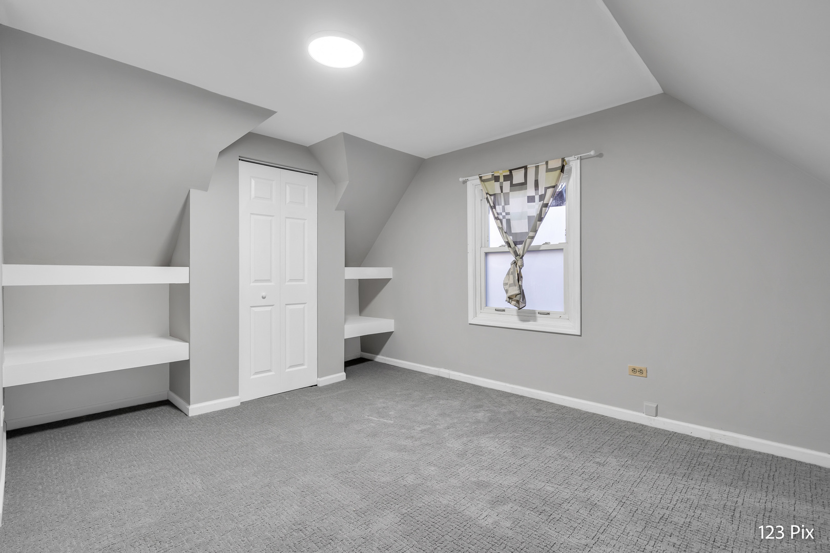 3614 W 86th Place, Chicago, IL 60652