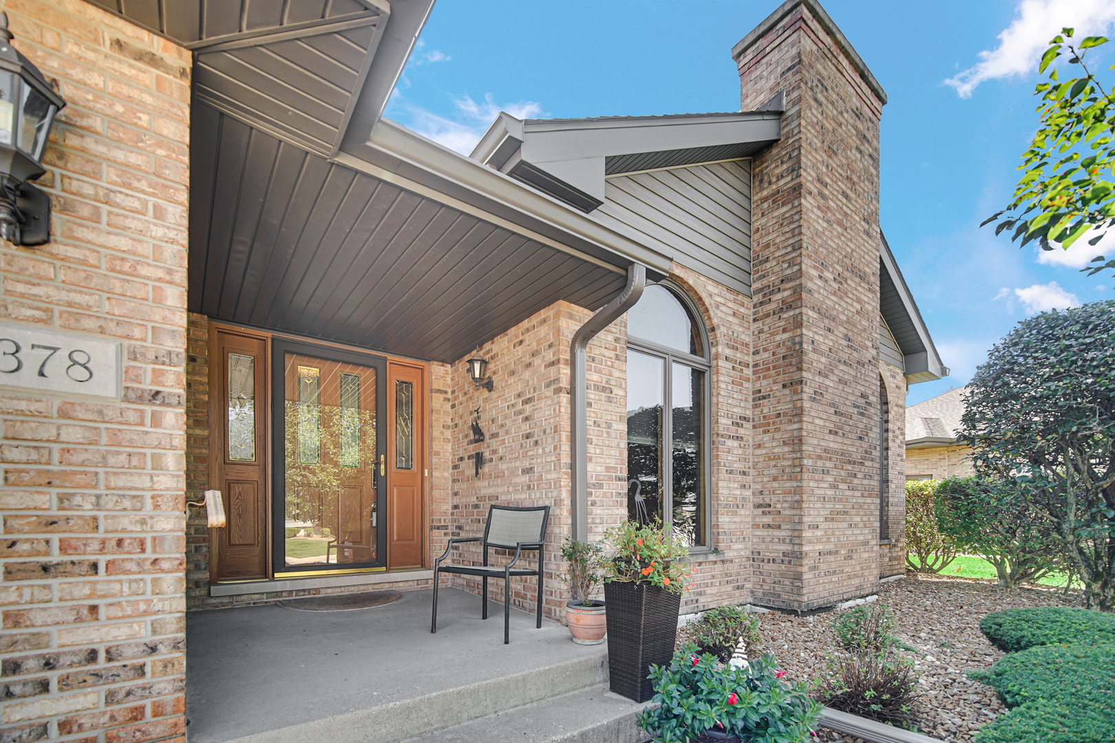 9378 Fox Run Circle, Frankfort, IL 60423