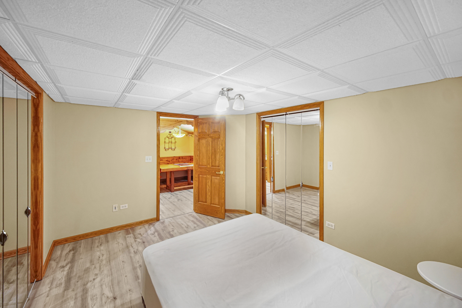 9378 Fox Run Circle, Frankfort, IL 60423