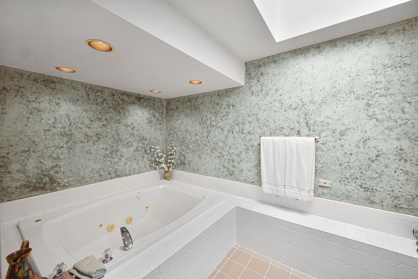 9378 Fox Run Circle, Frankfort, IL 60423