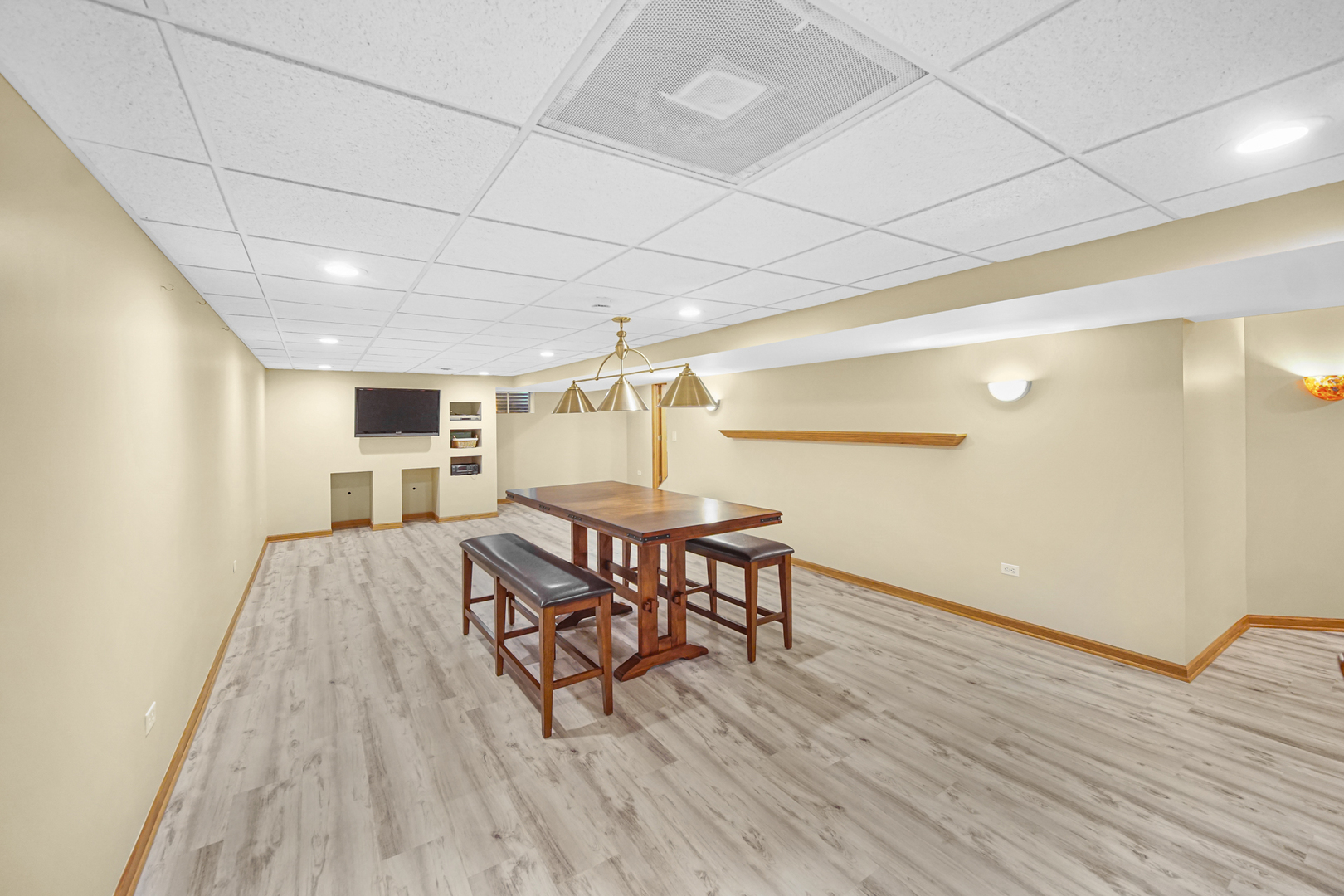 9378 Fox Run Circle, Frankfort, IL 60423