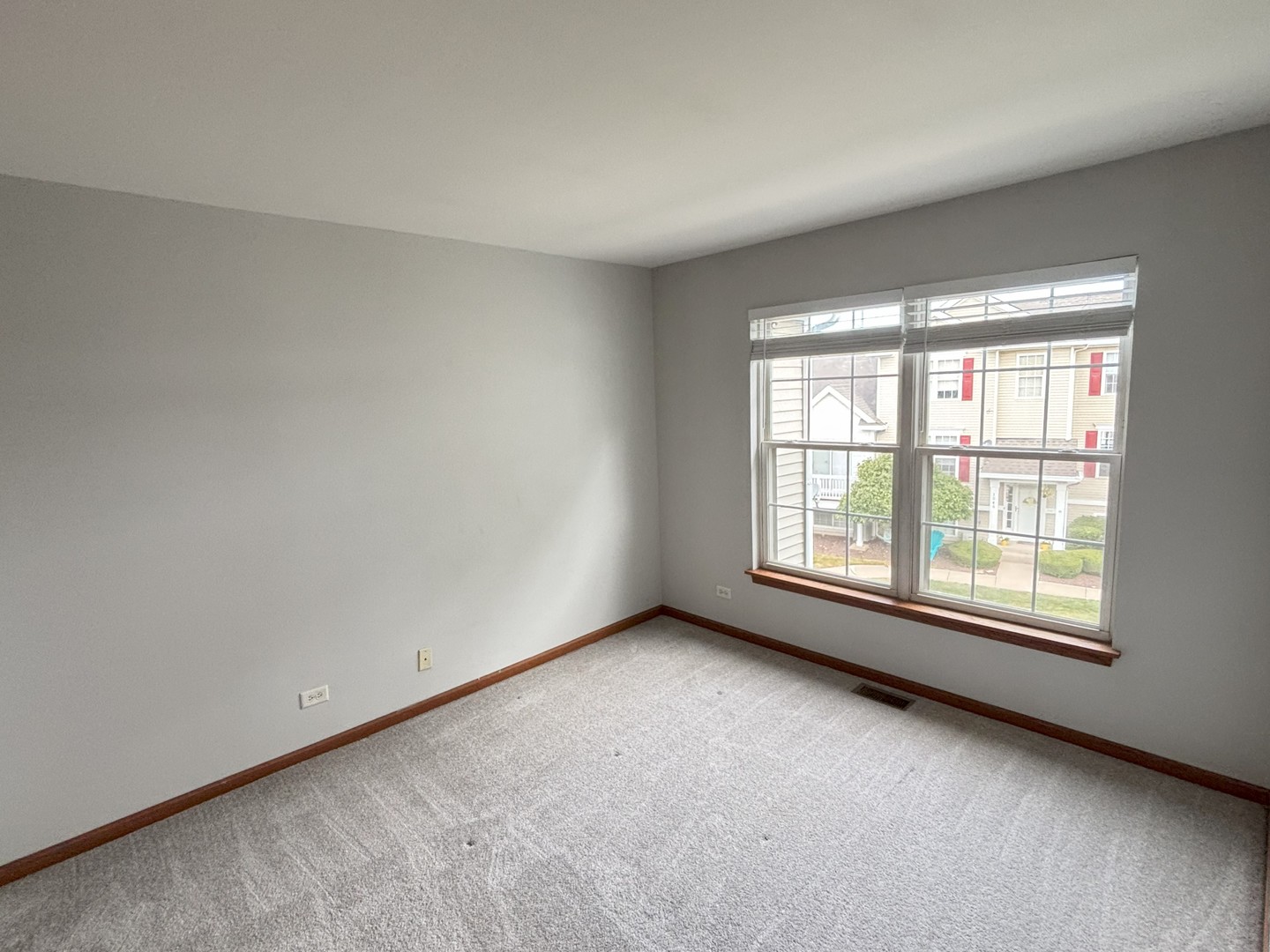 3032 Woodside Drive, Joliet, IL 60431