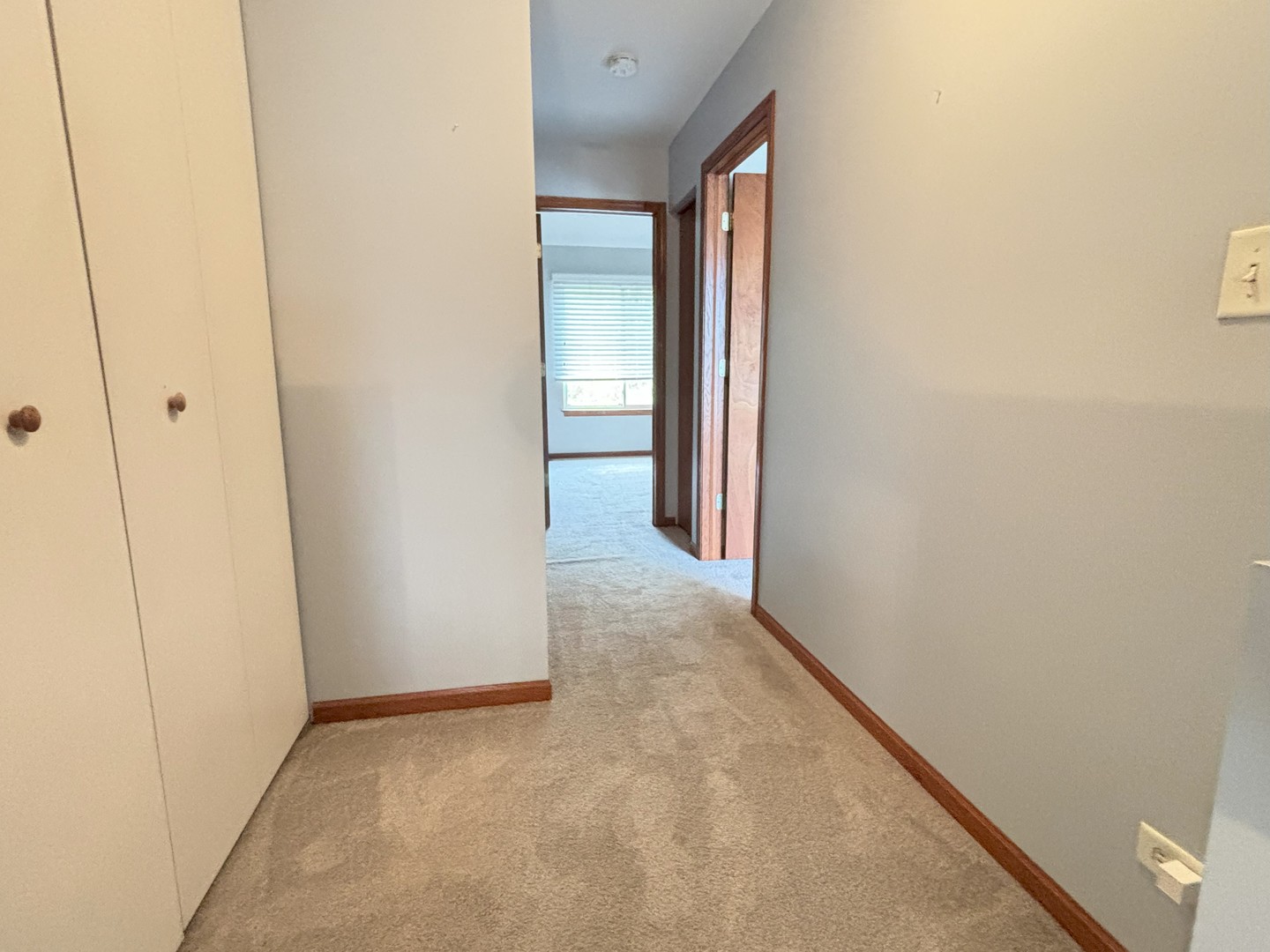 3032 Woodside Drive, Joliet, IL 60431