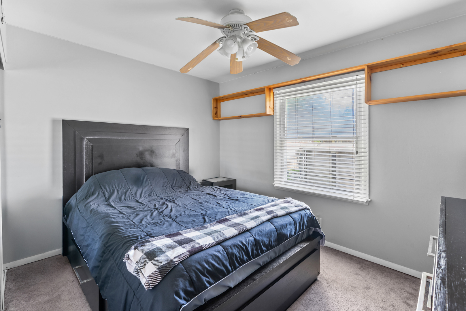 3 Ridgefield Road, Montgomery, IL 60538