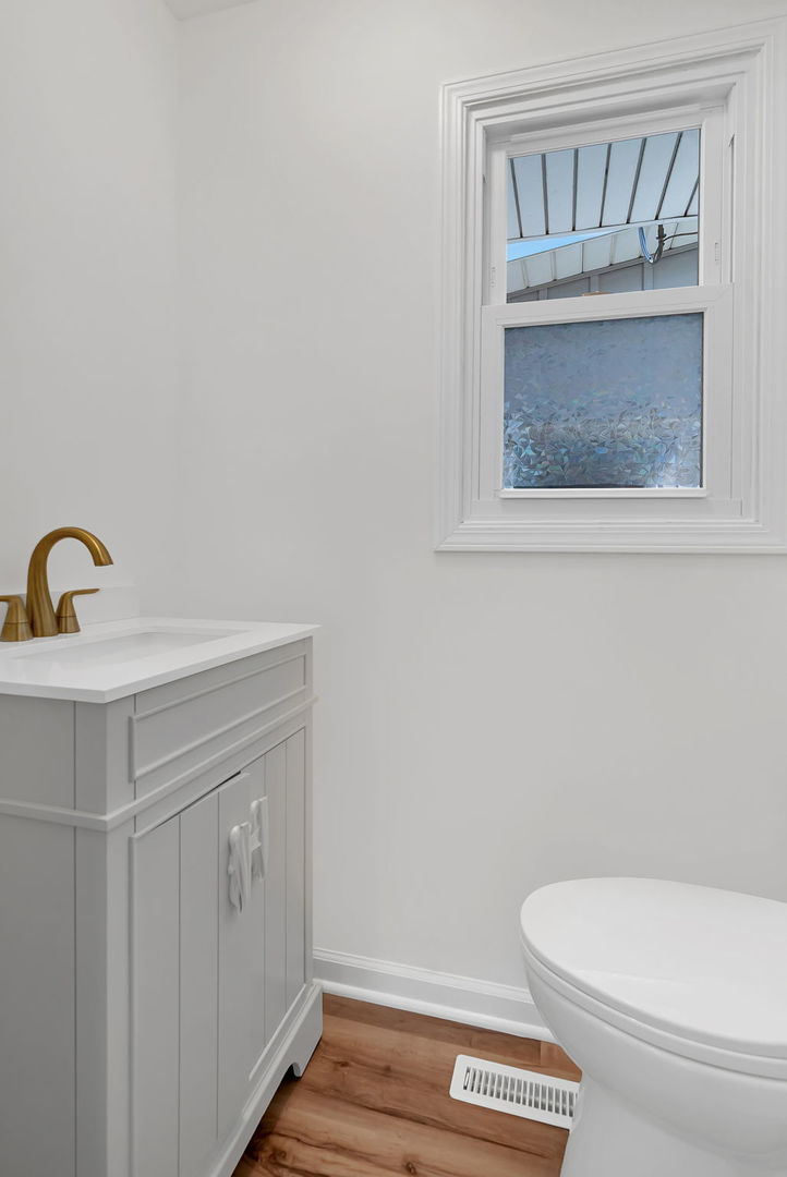 35737 Jay Drive, Custer Park, IL 60481