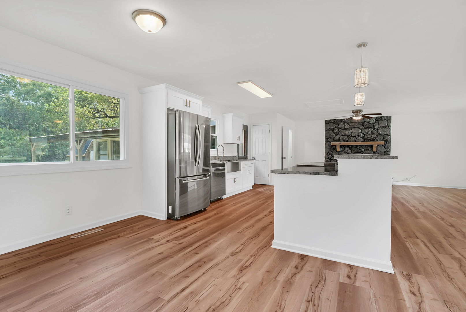 35737 Jay Drive, Custer Park, IL 60481