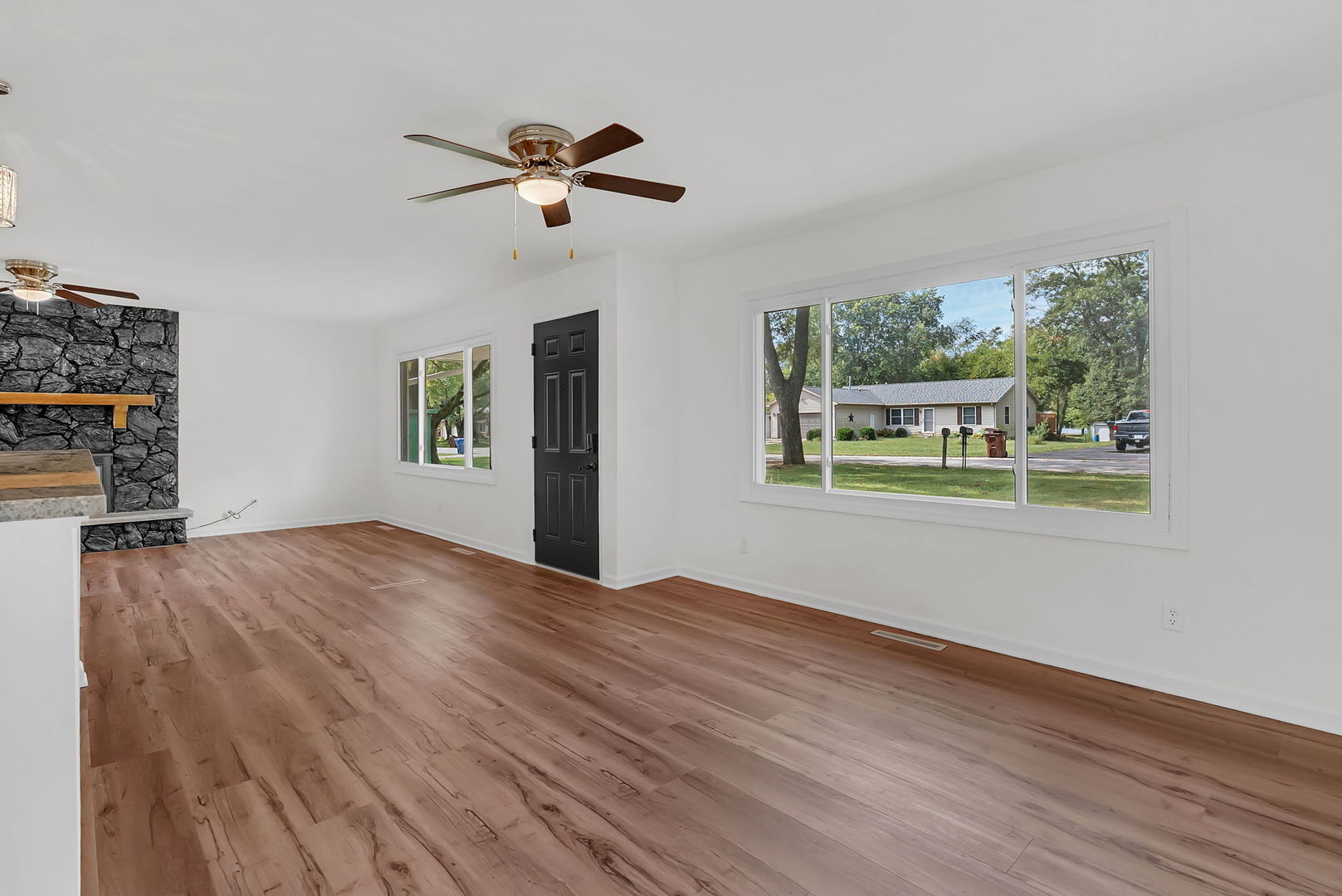 35737 Jay Drive, Custer Park, IL 60481