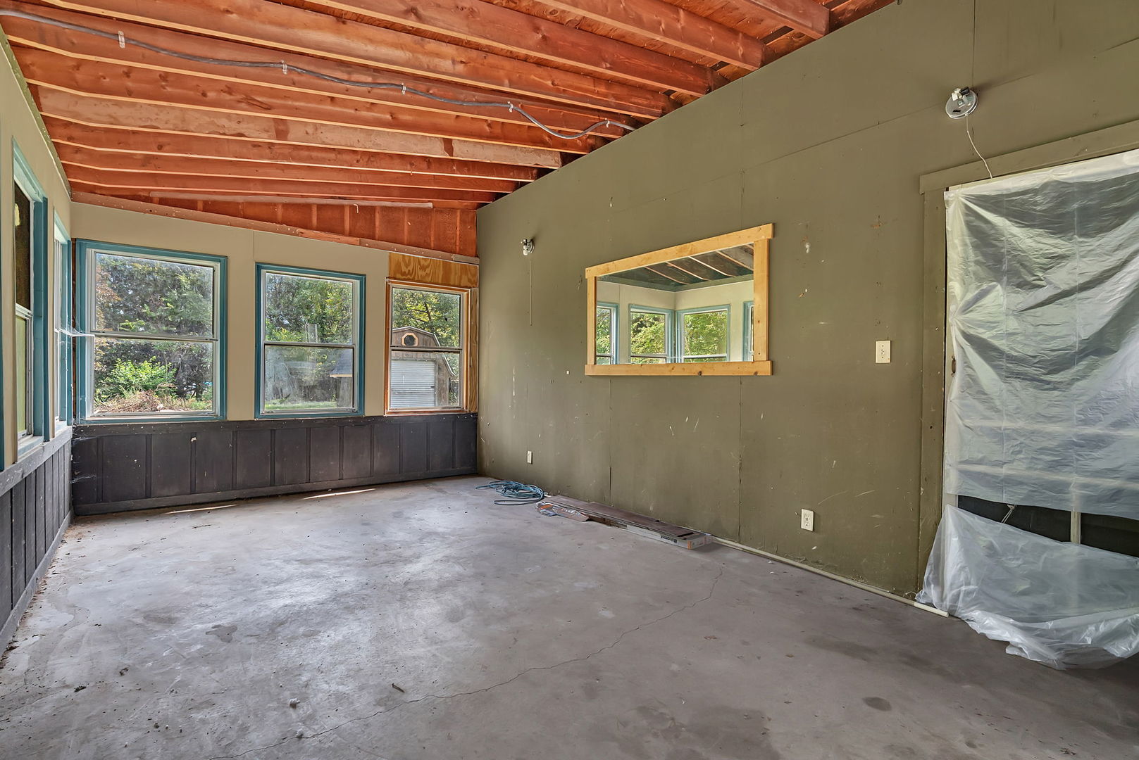 35737 Jay Drive, Custer Park, IL 60481