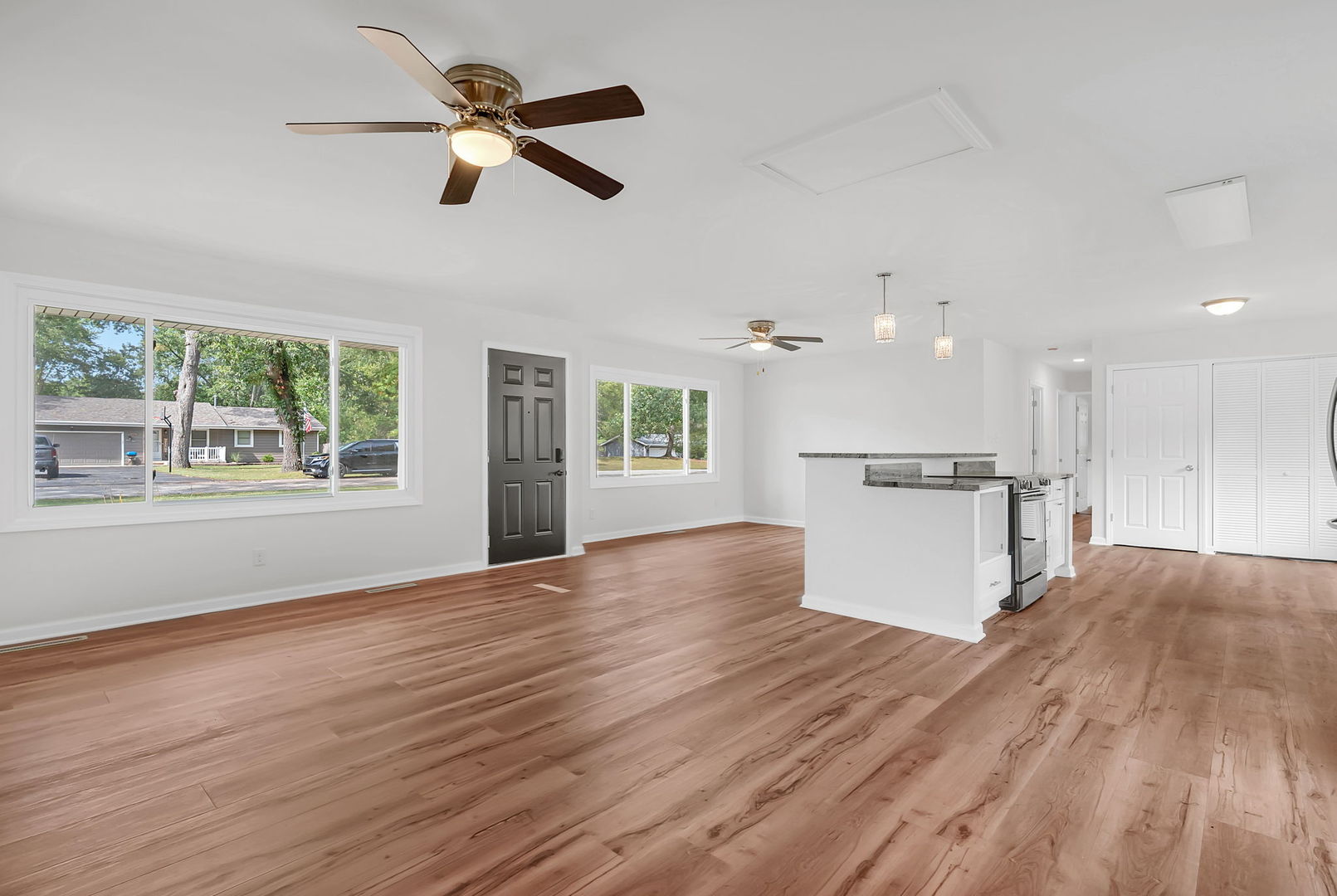 35737 Jay Drive, Custer Park, IL 60481