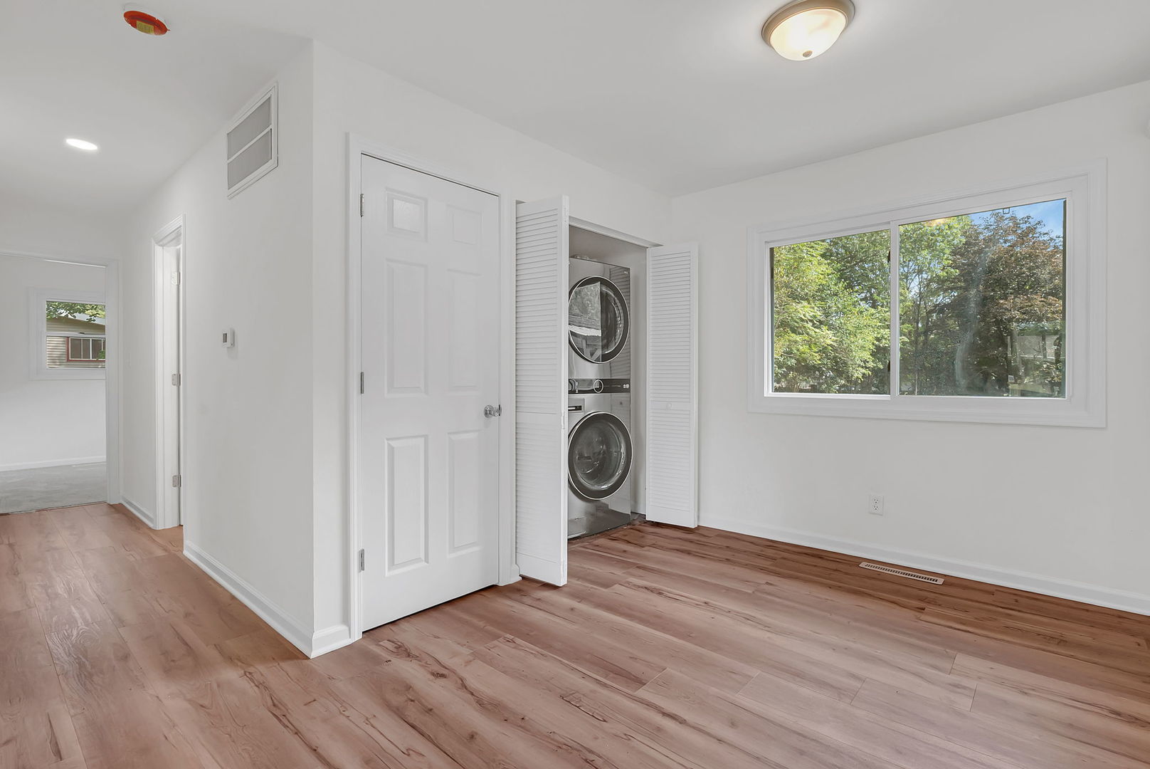 35737 Jay Drive, Custer Park, IL 60481