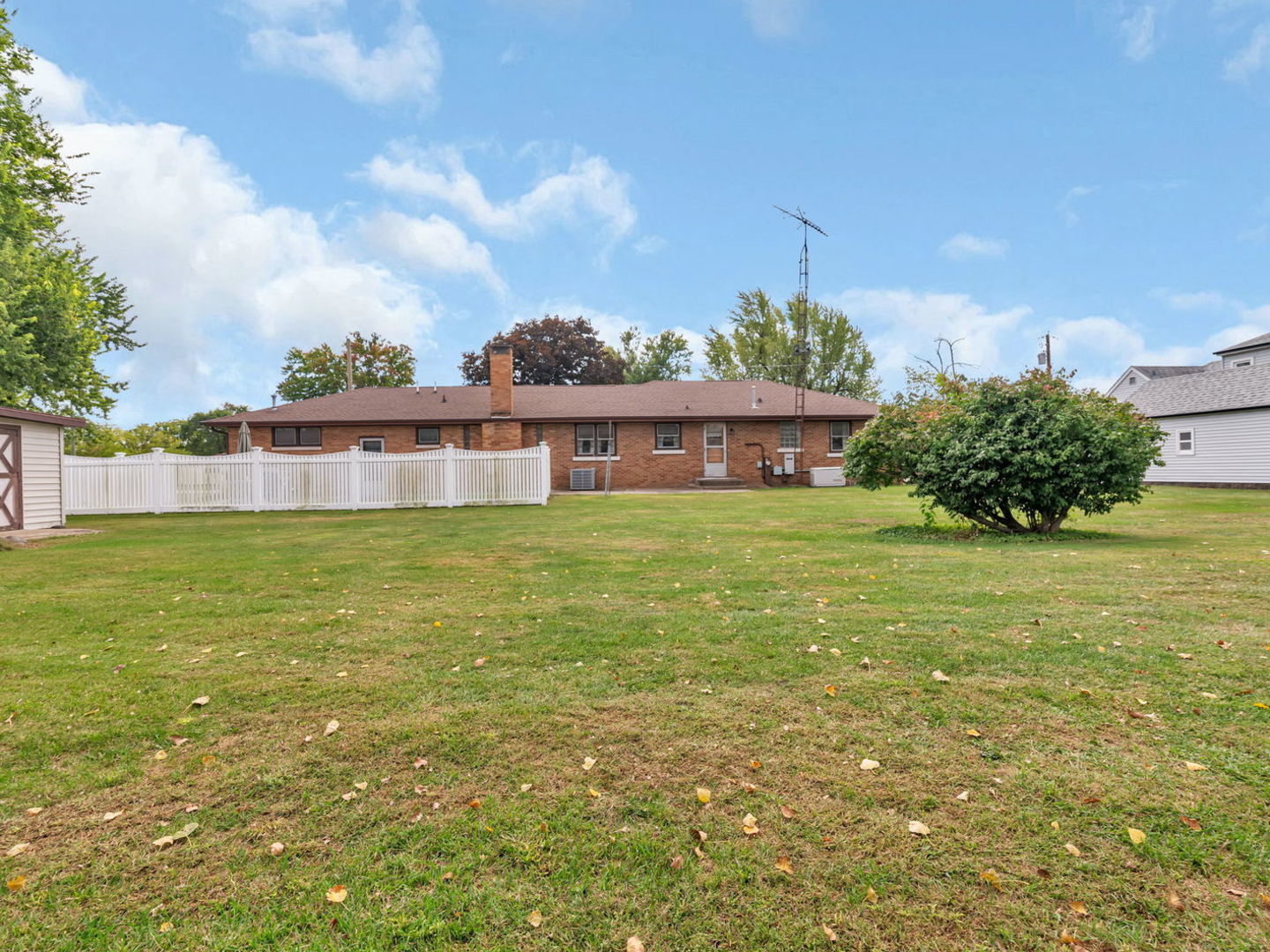 170 E Walnut Street, Coal City, IL 60416