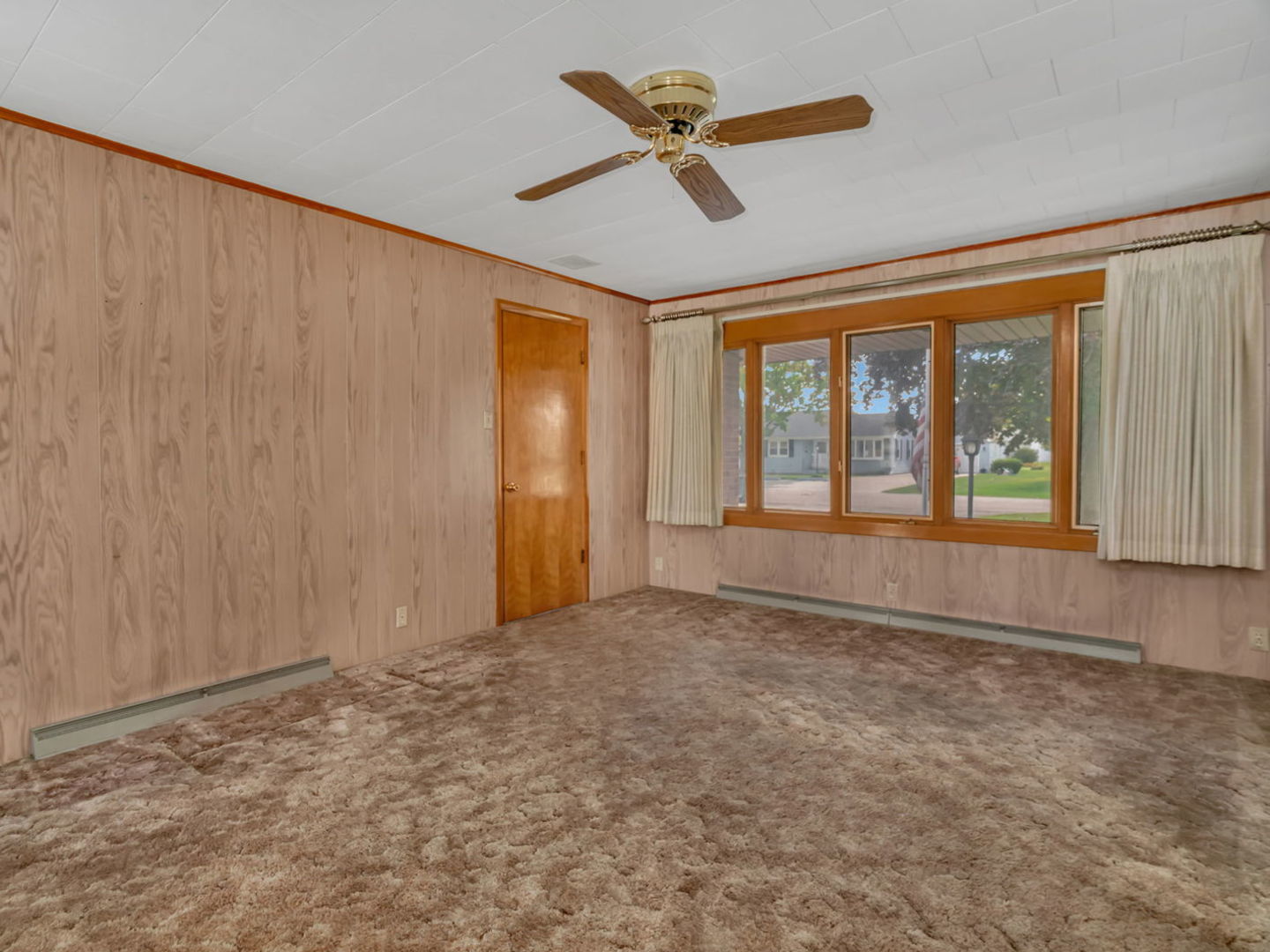 170 E Walnut Street, Coal City, IL 60416