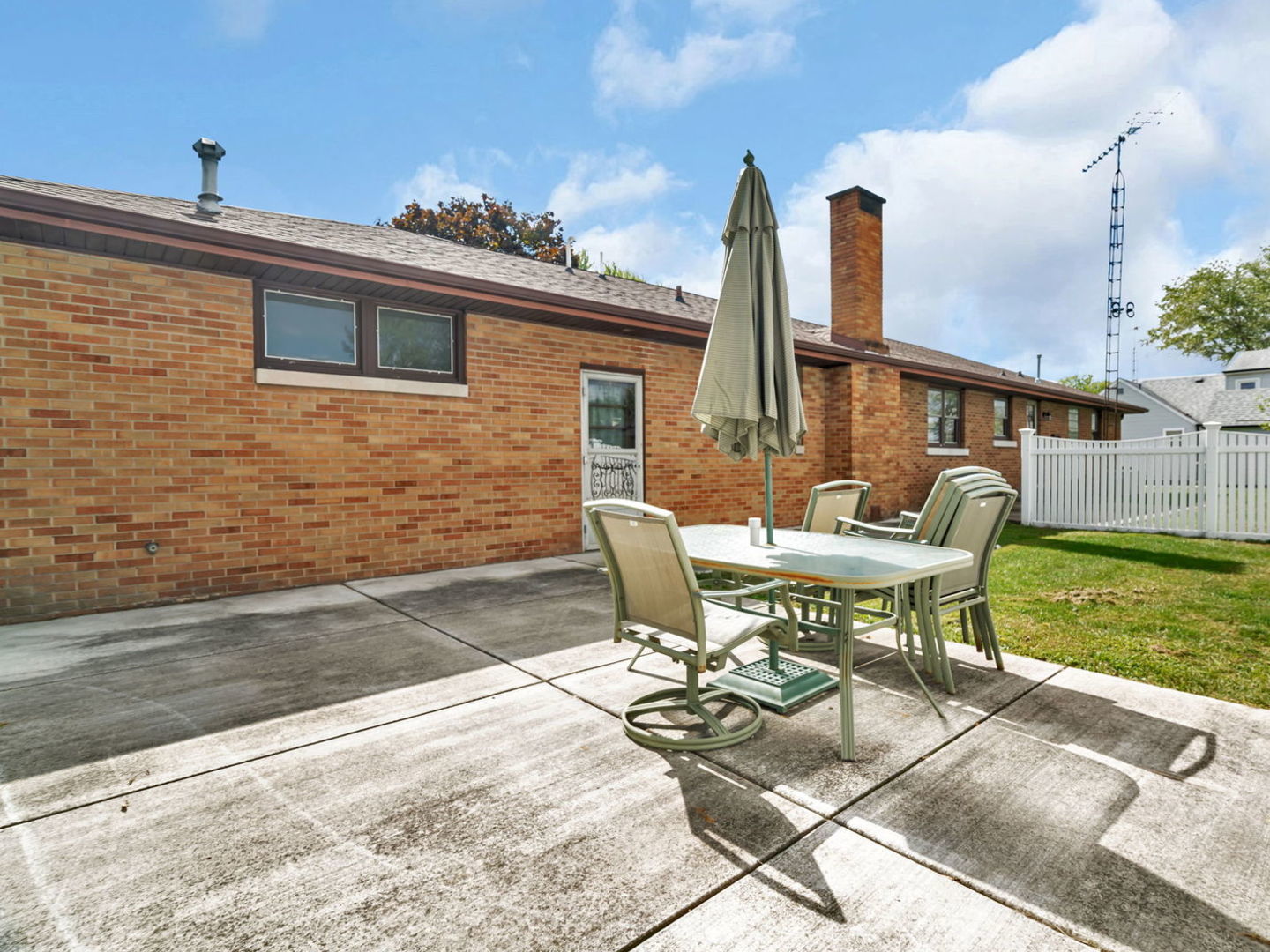170 E Walnut Street, Coal City, IL 60416