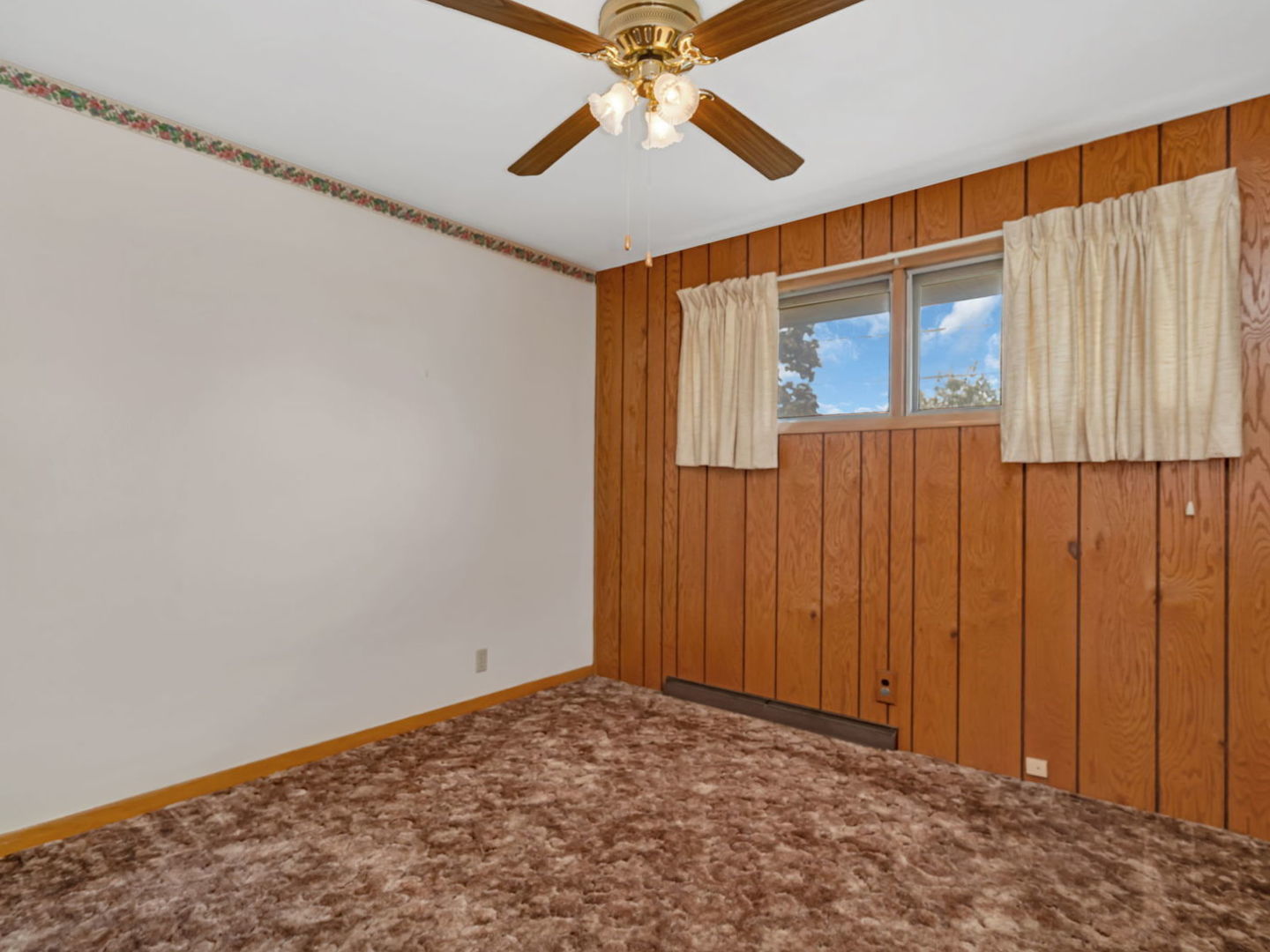 170 E Walnut Street, Coal City, IL 60416