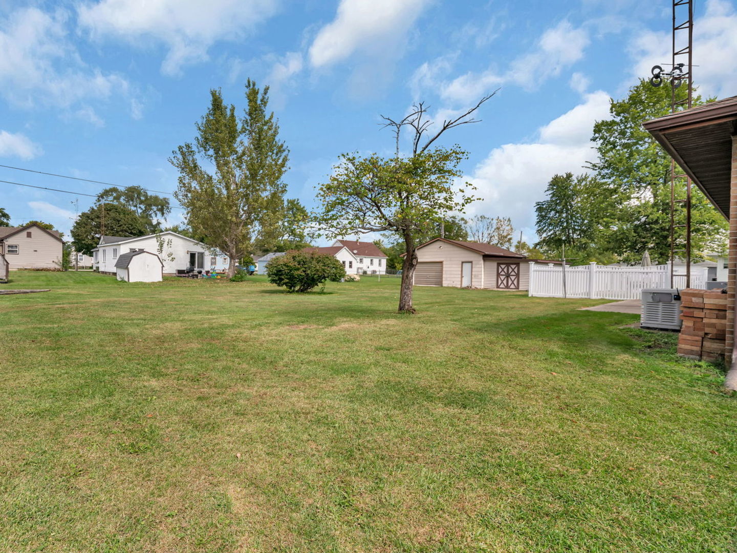 170 E Walnut Street, Coal City, IL 60416