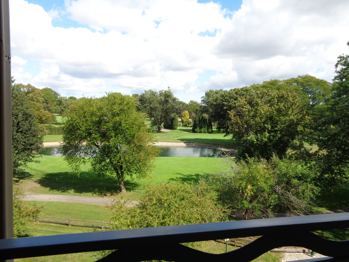 730 Creekside Drive #405C, Mount Prospect, IL 60056