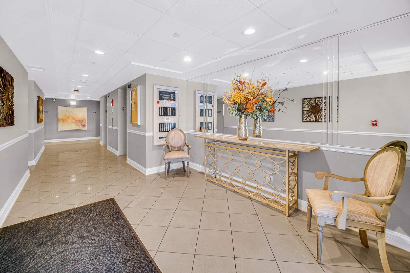 730 Creekside Drive #405C, Mount Prospect, IL 60056