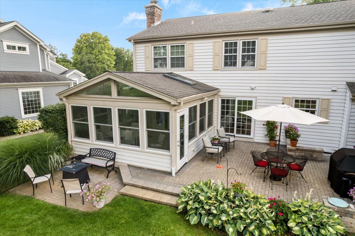 1432 Calcutta Lane, Naperville, IL 60563