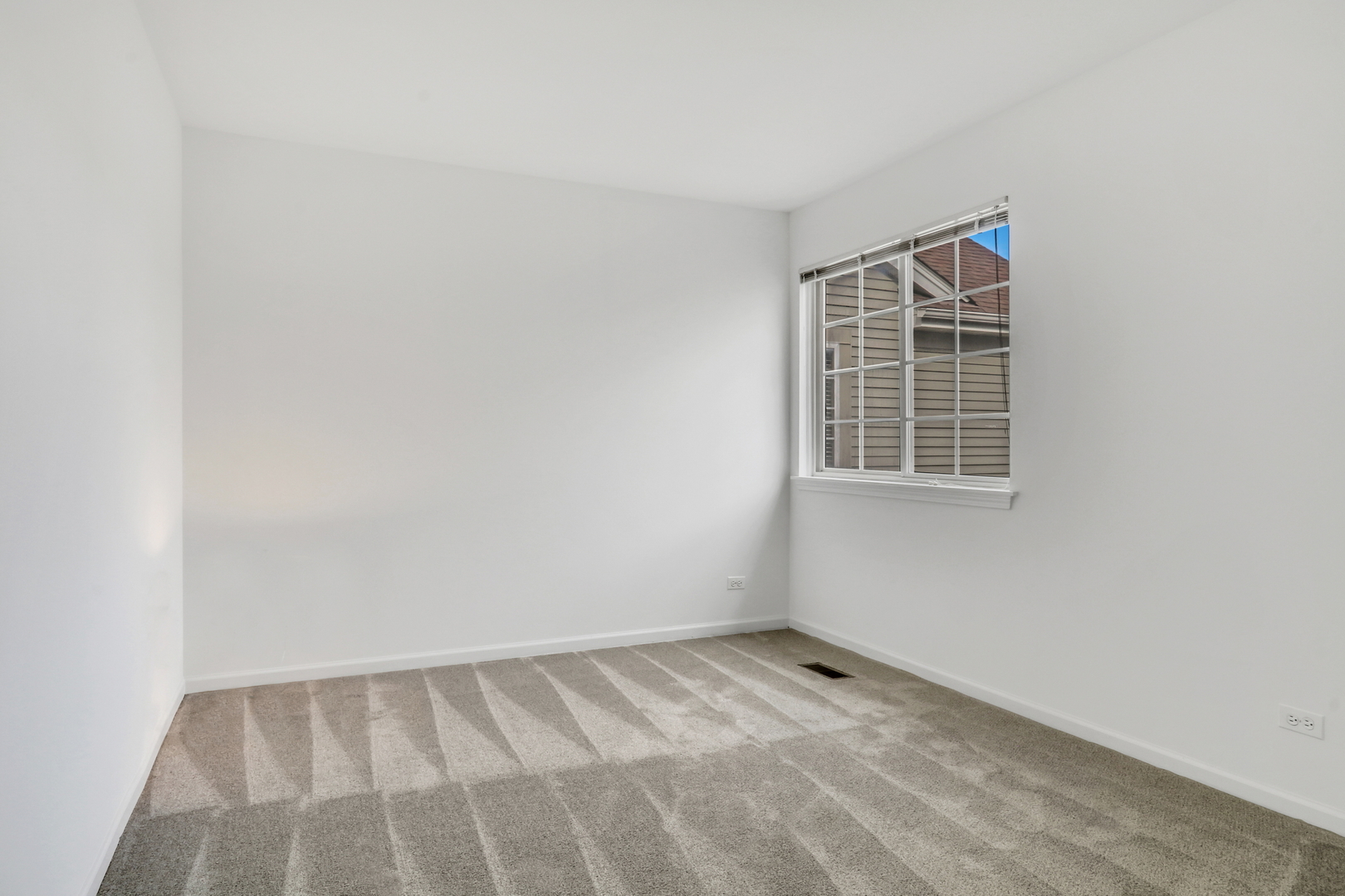 414 E Thornhill Lane, Palatine, IL 60074