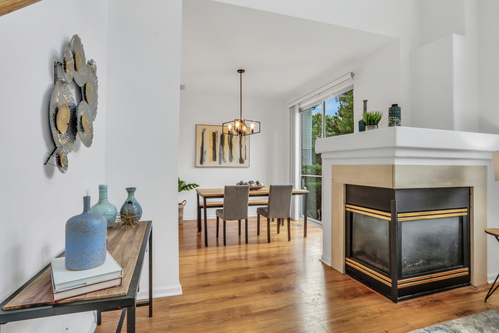 414 E Thornhill Lane, Palatine, IL 60074