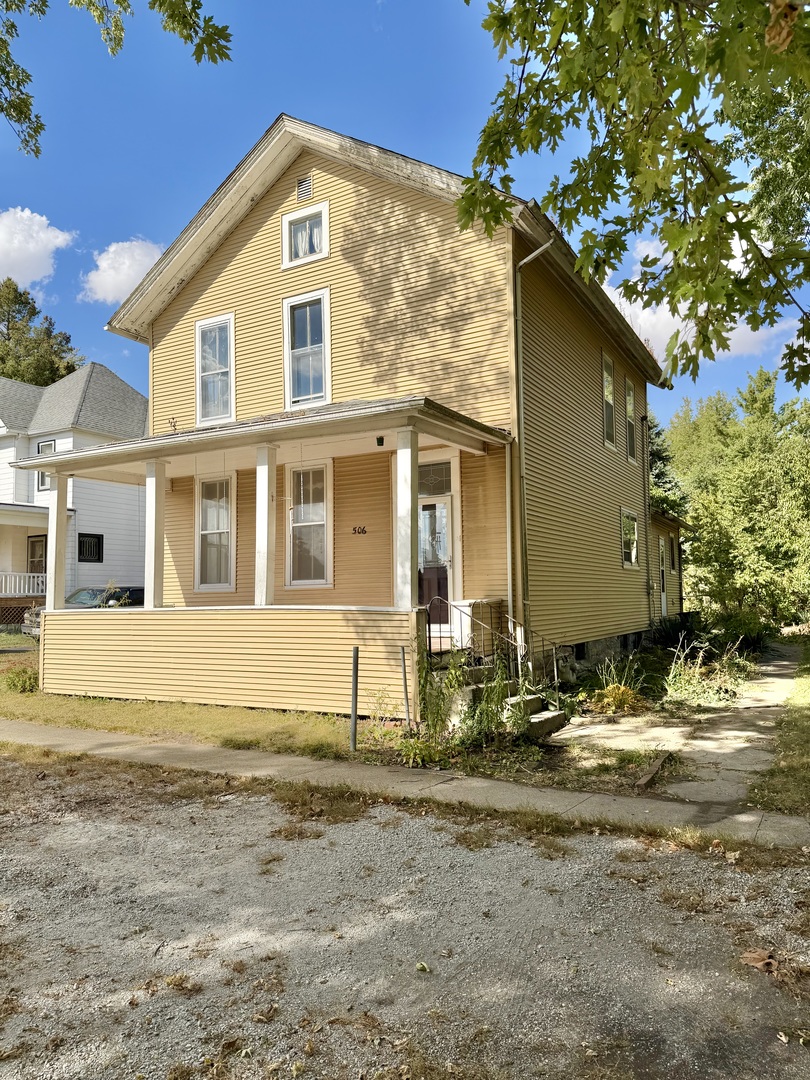 506 E Spruce Street, Chatsworth, IL 60921
