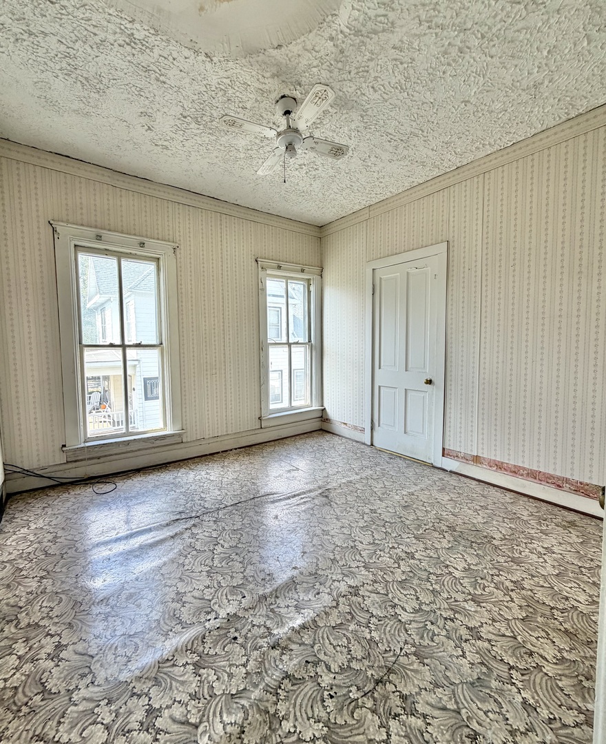 506 E Spruce Street, Chatsworth, IL 60921