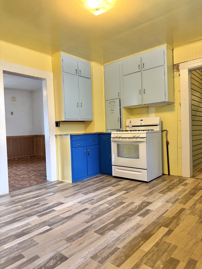 506 E Spruce Street, Chatsworth, IL 60921