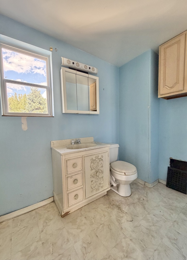 506 E Spruce Street, Chatsworth, IL 60921