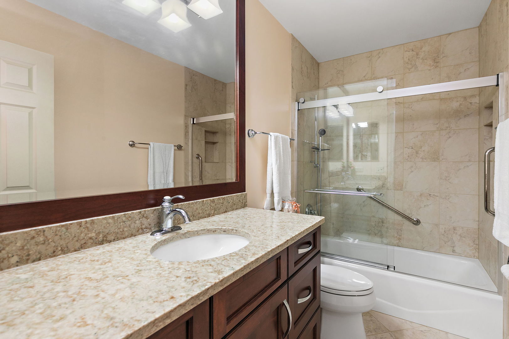 2404 Baldwin Court, Schaumburg, IL 60193