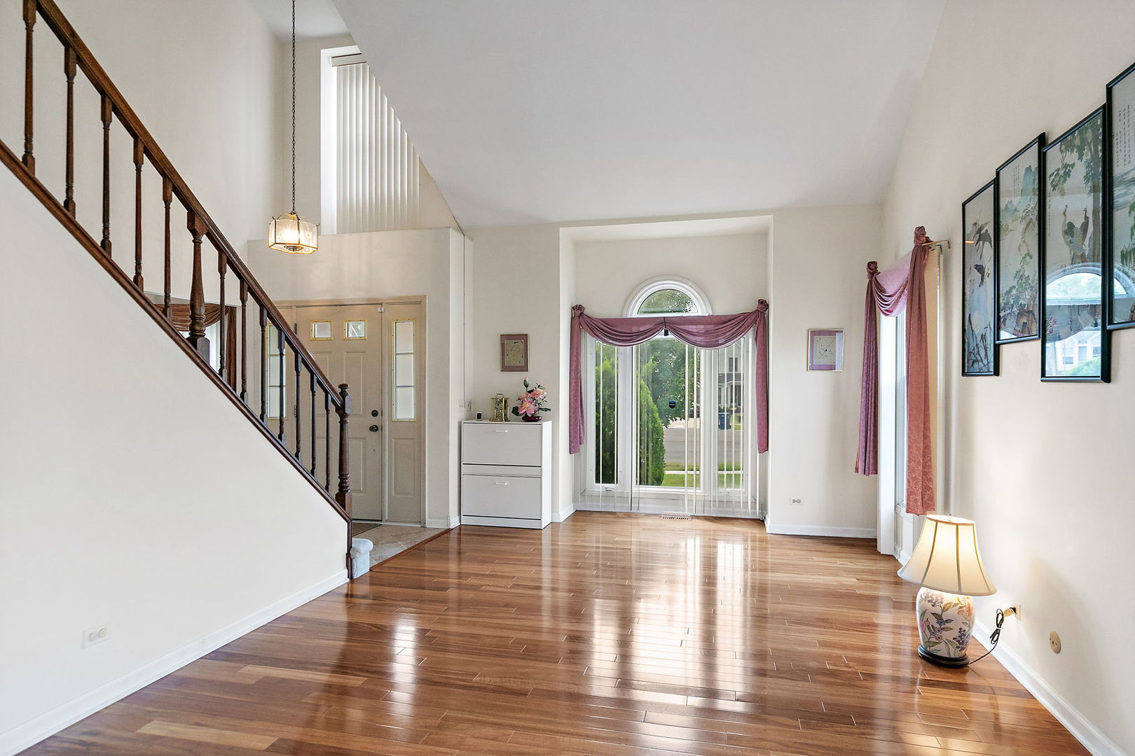 2404 Baldwin Court, Schaumburg, IL 60193