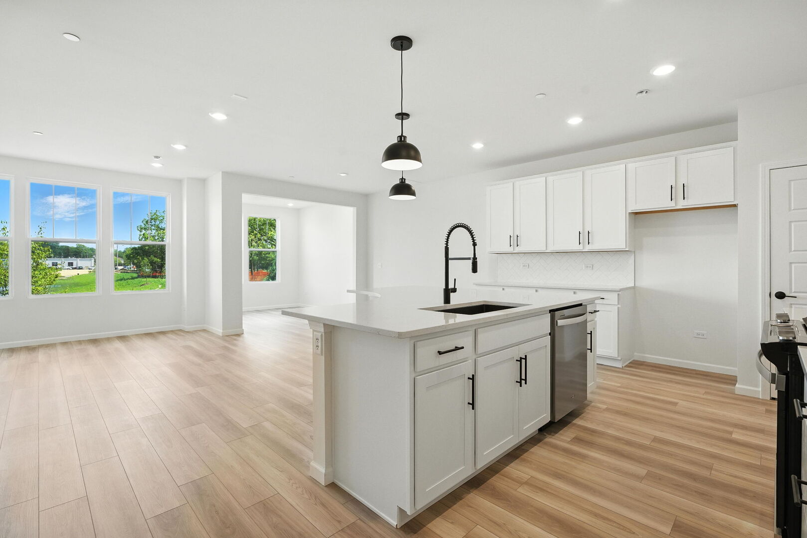 1058 Houston Street #74003, Batavia, IL 60510