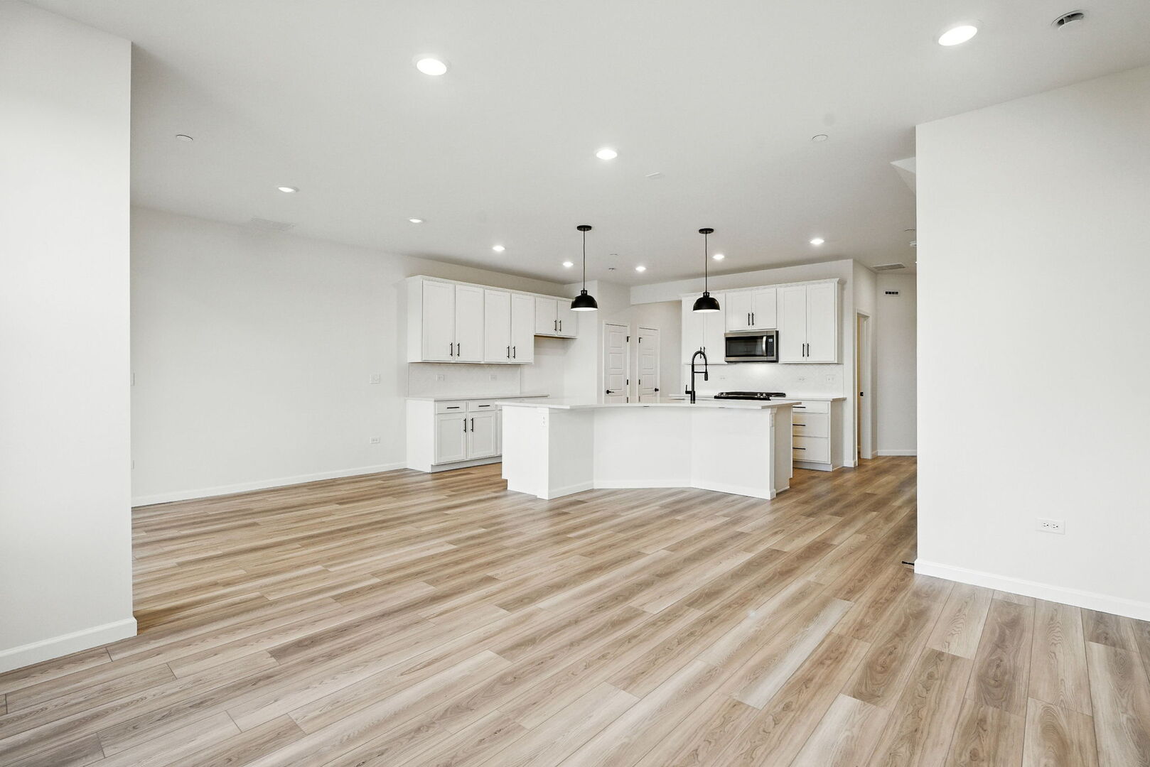 1058 Houston Street #74003, Batavia, IL 60510