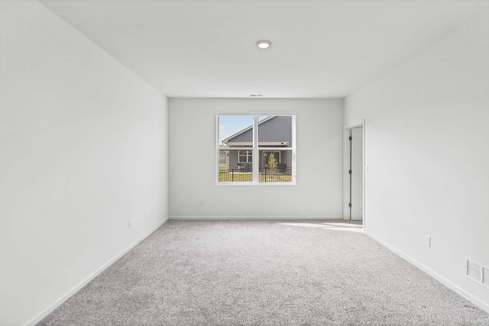 918 Plateau Drive, Pingree Grove, IL 60140