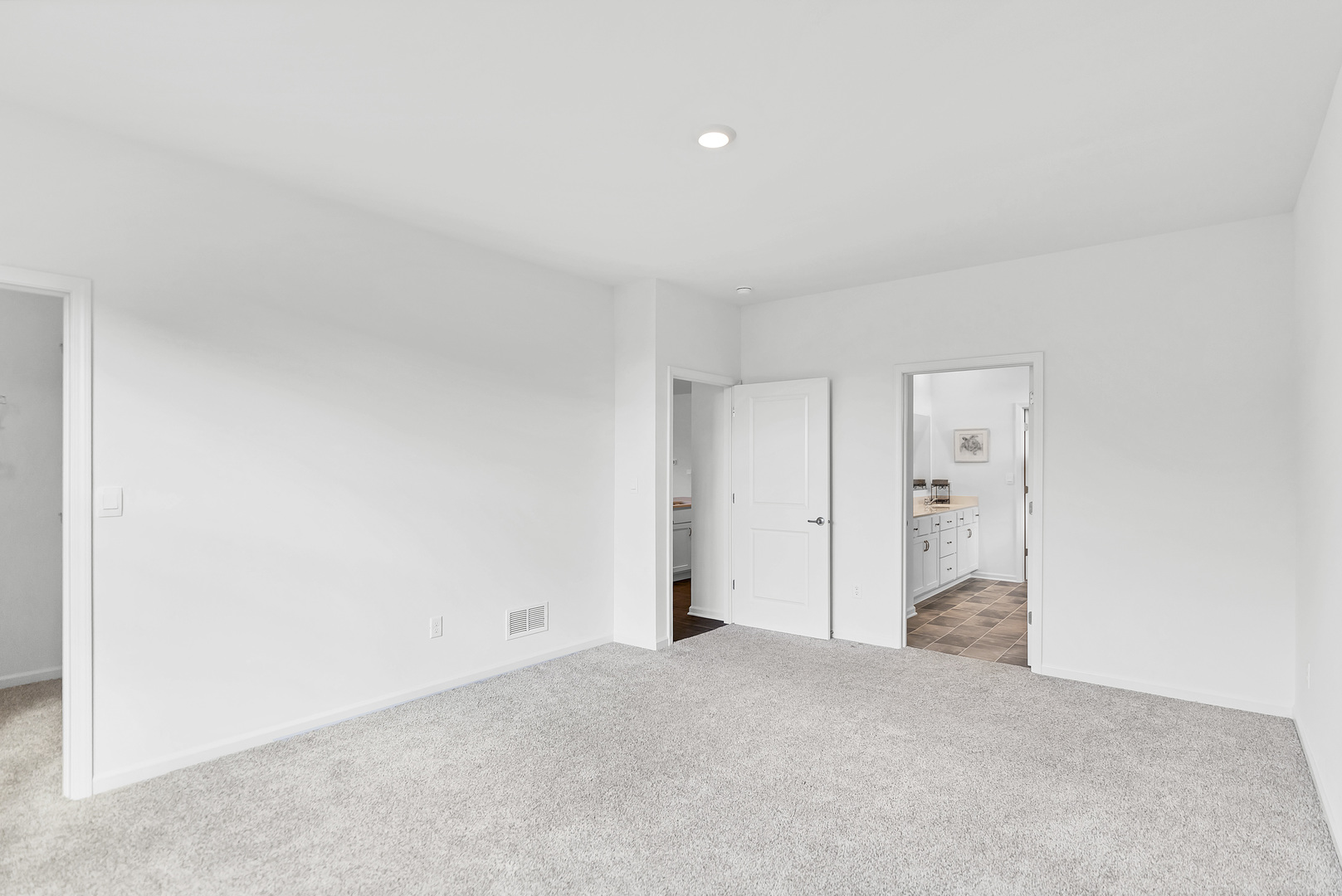 918 Plateau Drive, Pingree Grove, IL 60140