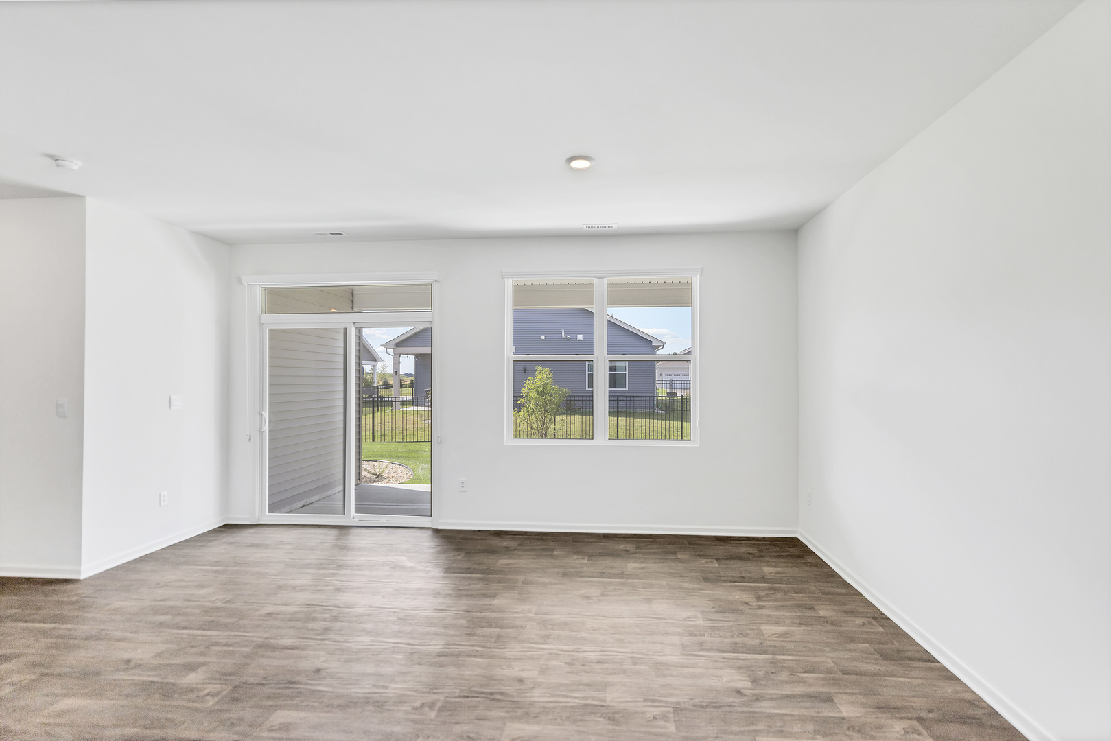 918 Plateau Drive, Pingree Grove, IL 60140