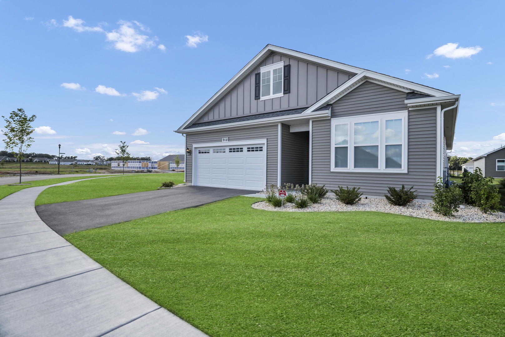 918 Plateau Drive, Pingree Grove, IL 60140