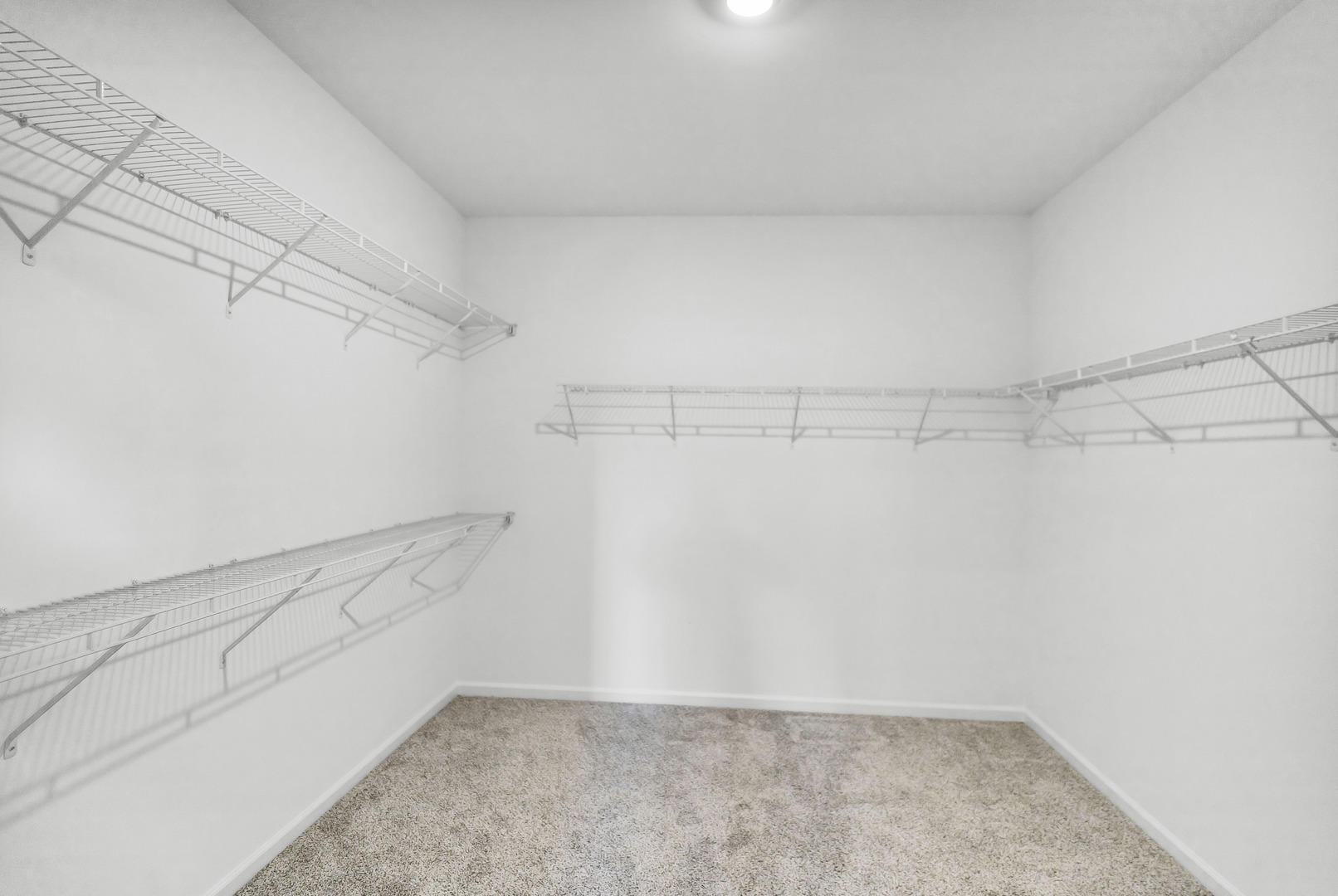 918 Plateau Drive, Pingree Grove, IL 60140