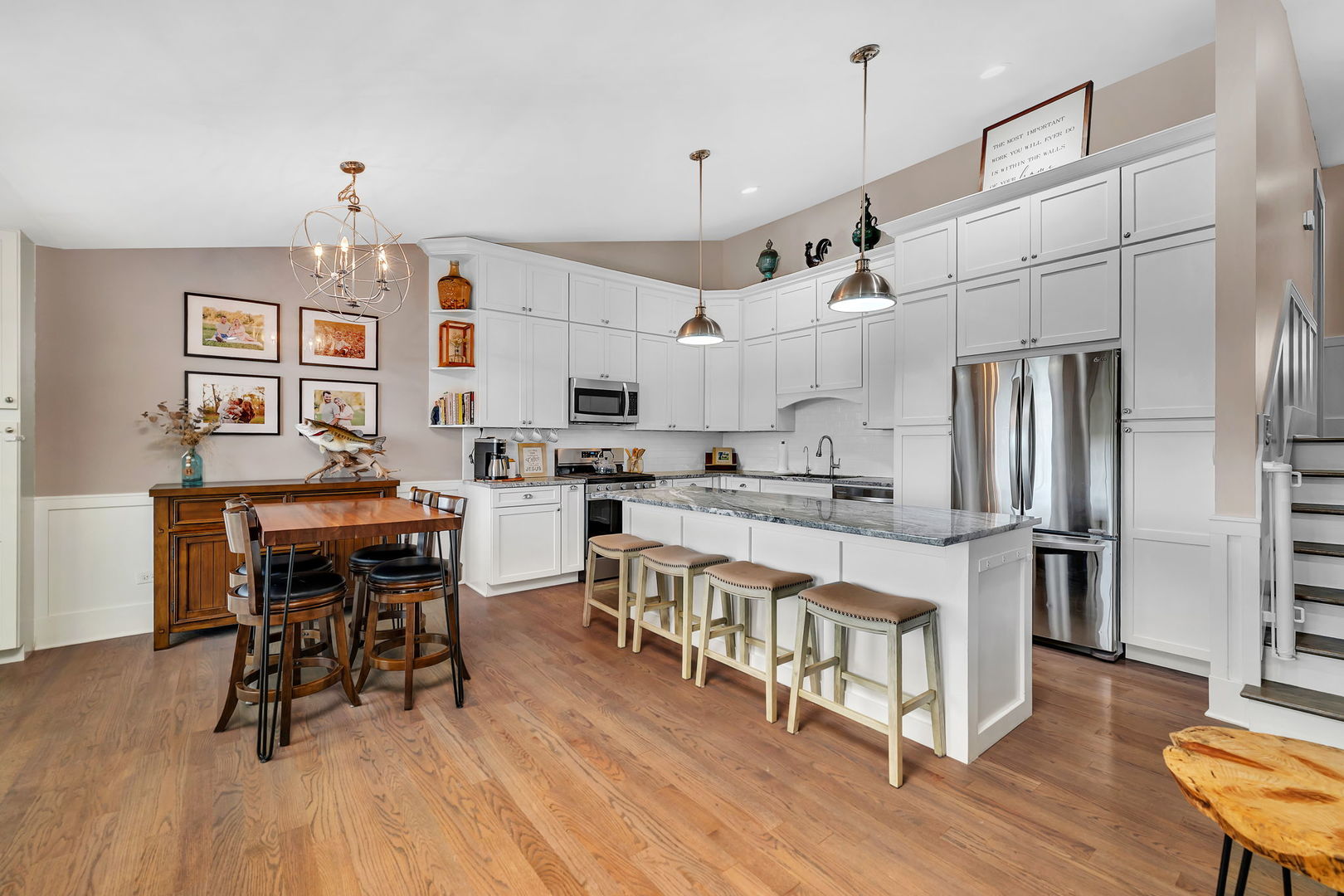 1941 Waters Edge Drive, Minooka, IL 60447