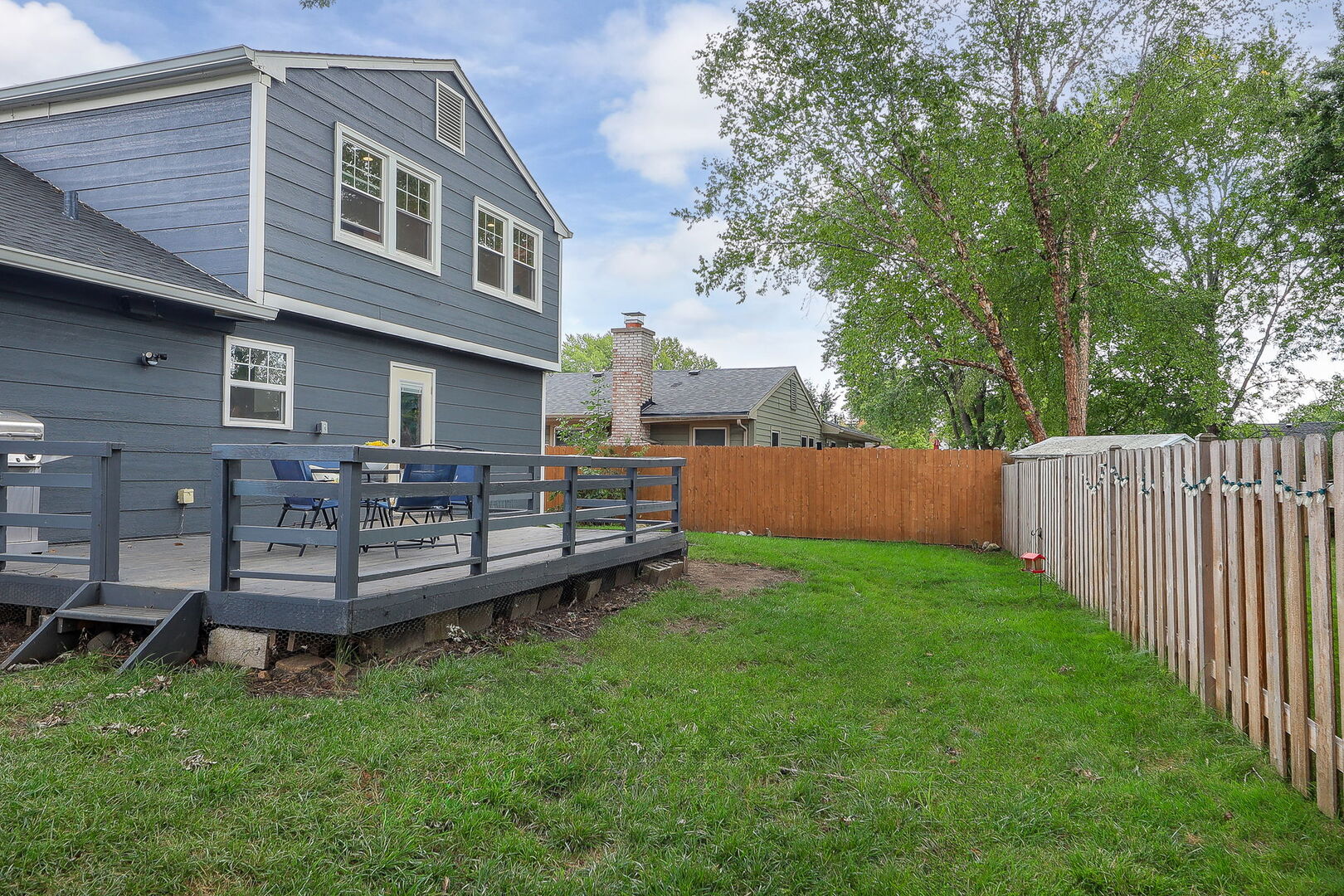 931 Shady Grove Lane, Buffalo Grove, IL 60089