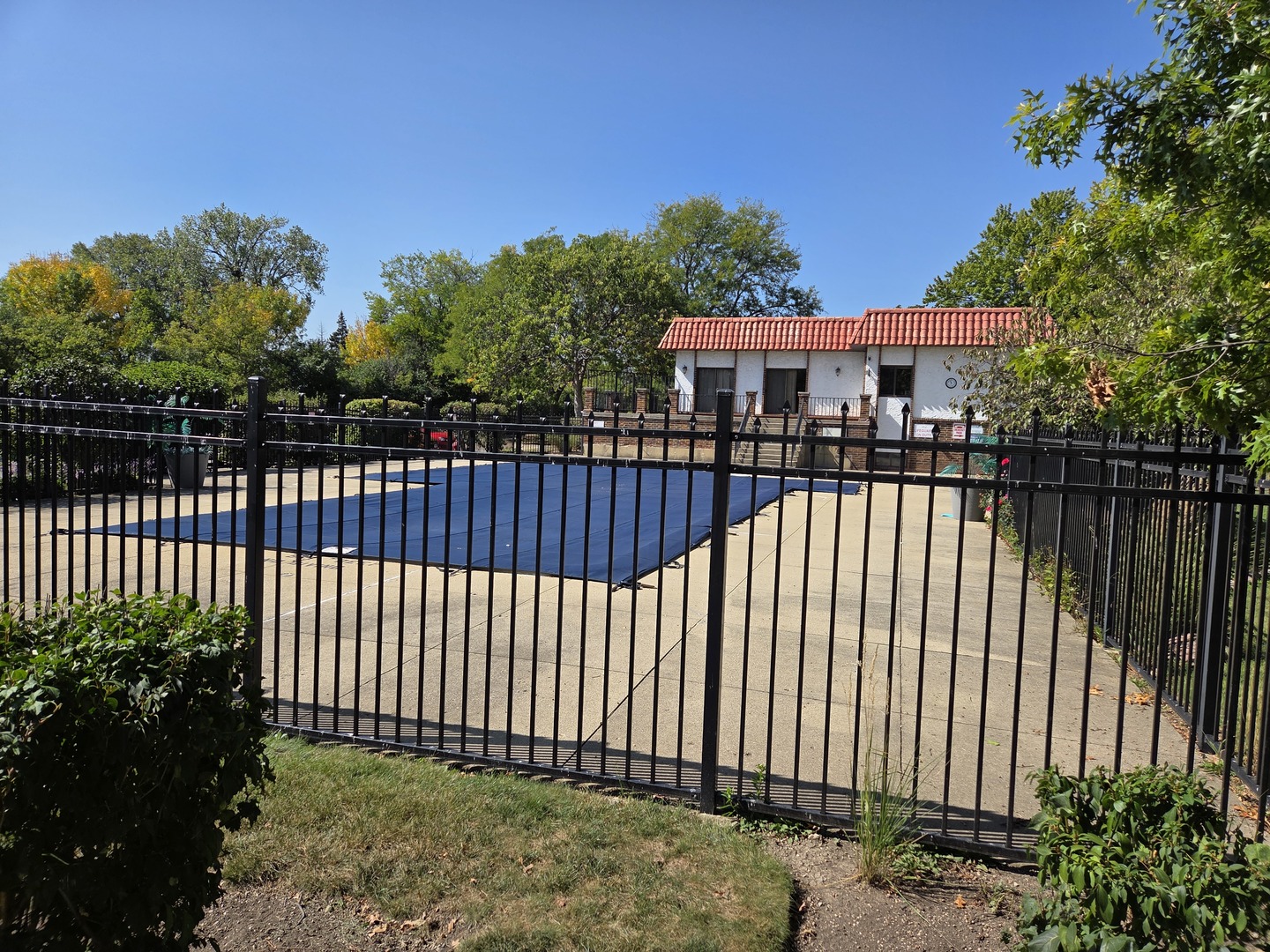 475 Plum Creek Drive #206, Wheeling, IL 60090