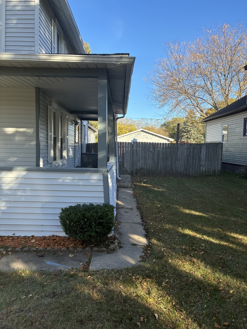 3003 Elizabeth Avenue, Zion, IL 60099