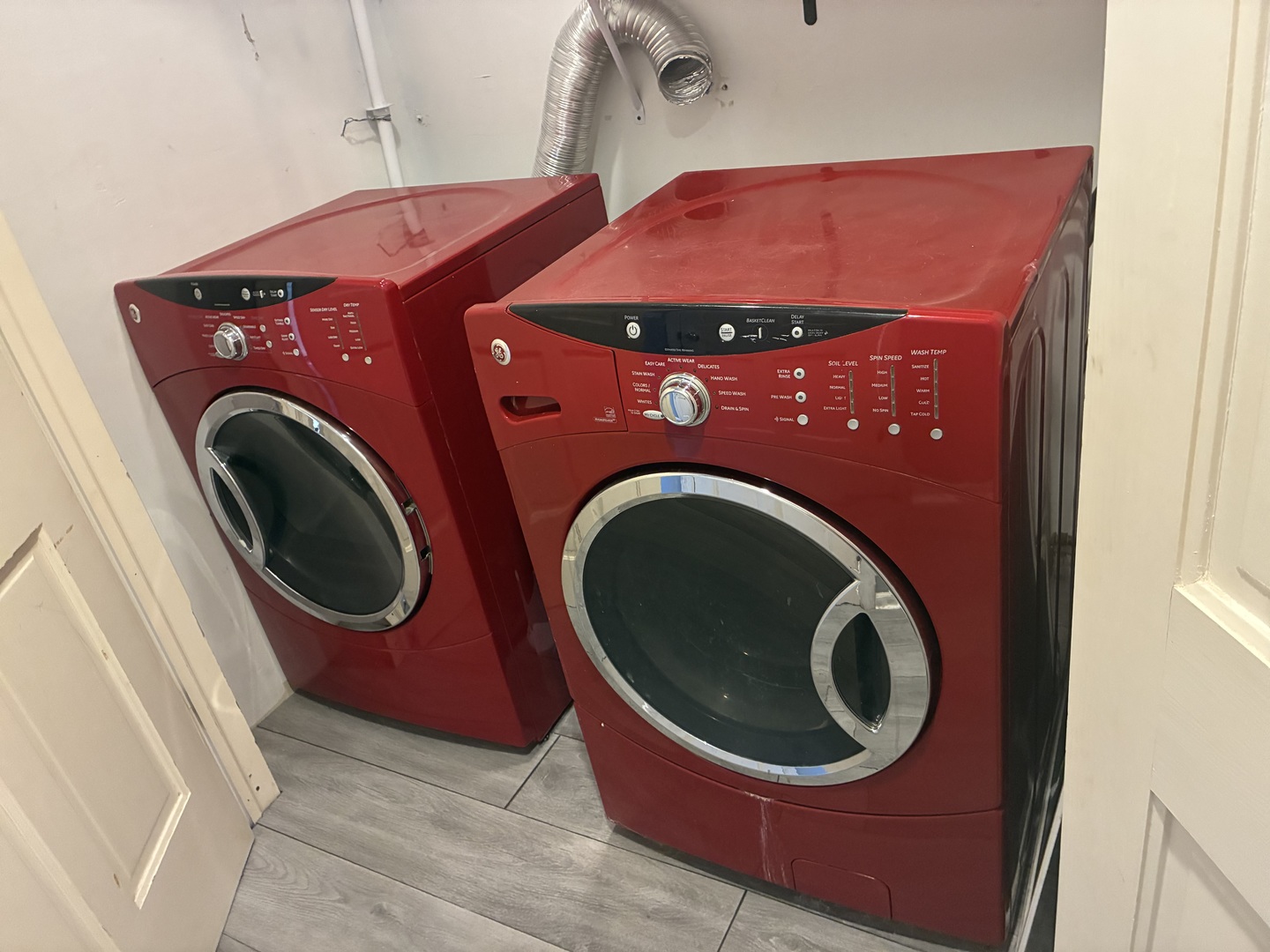 3003 Elizabeth Avenue, Zion, IL 60099