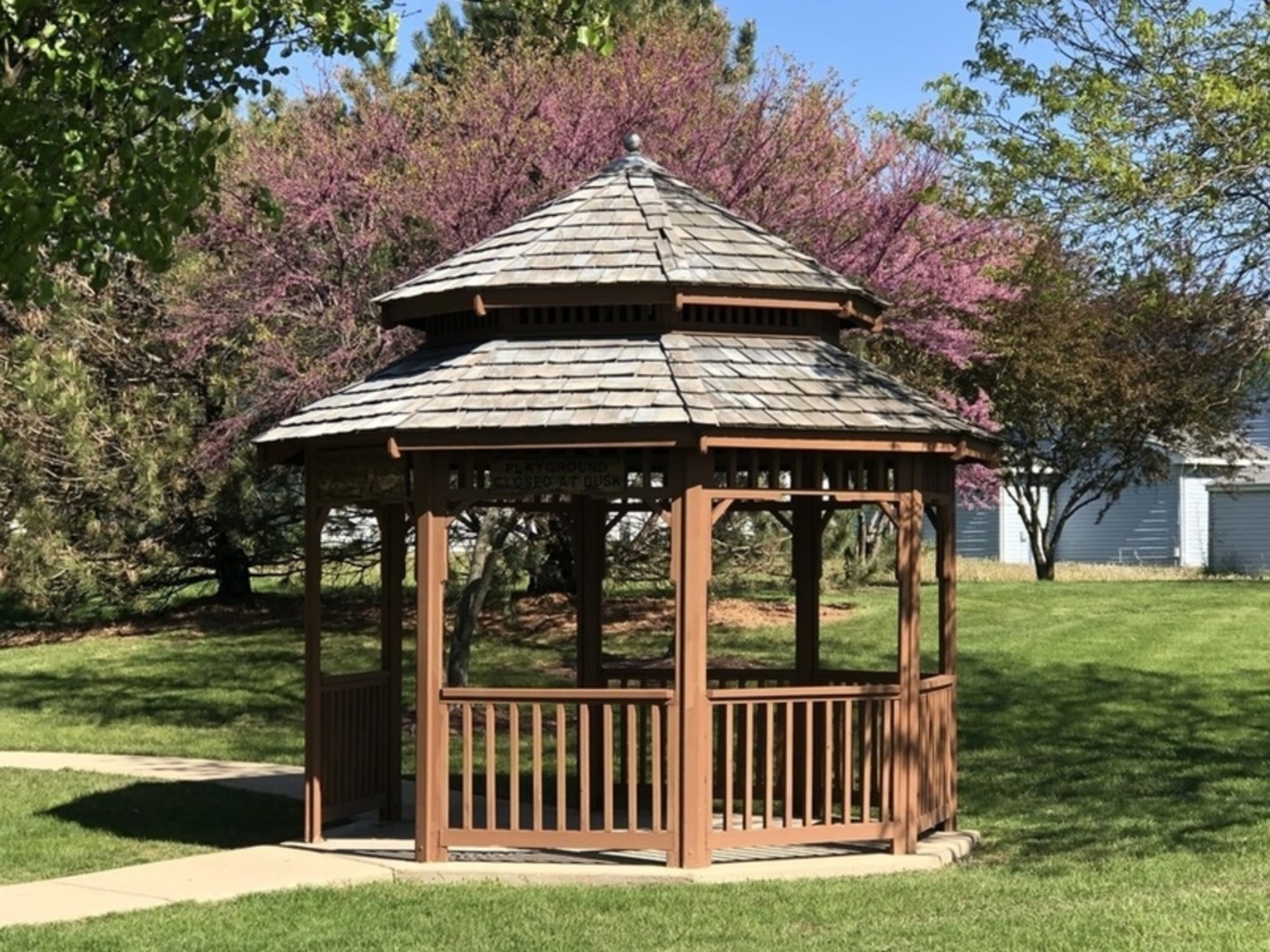 2813 Hoffman Street, Plano, IL 60545