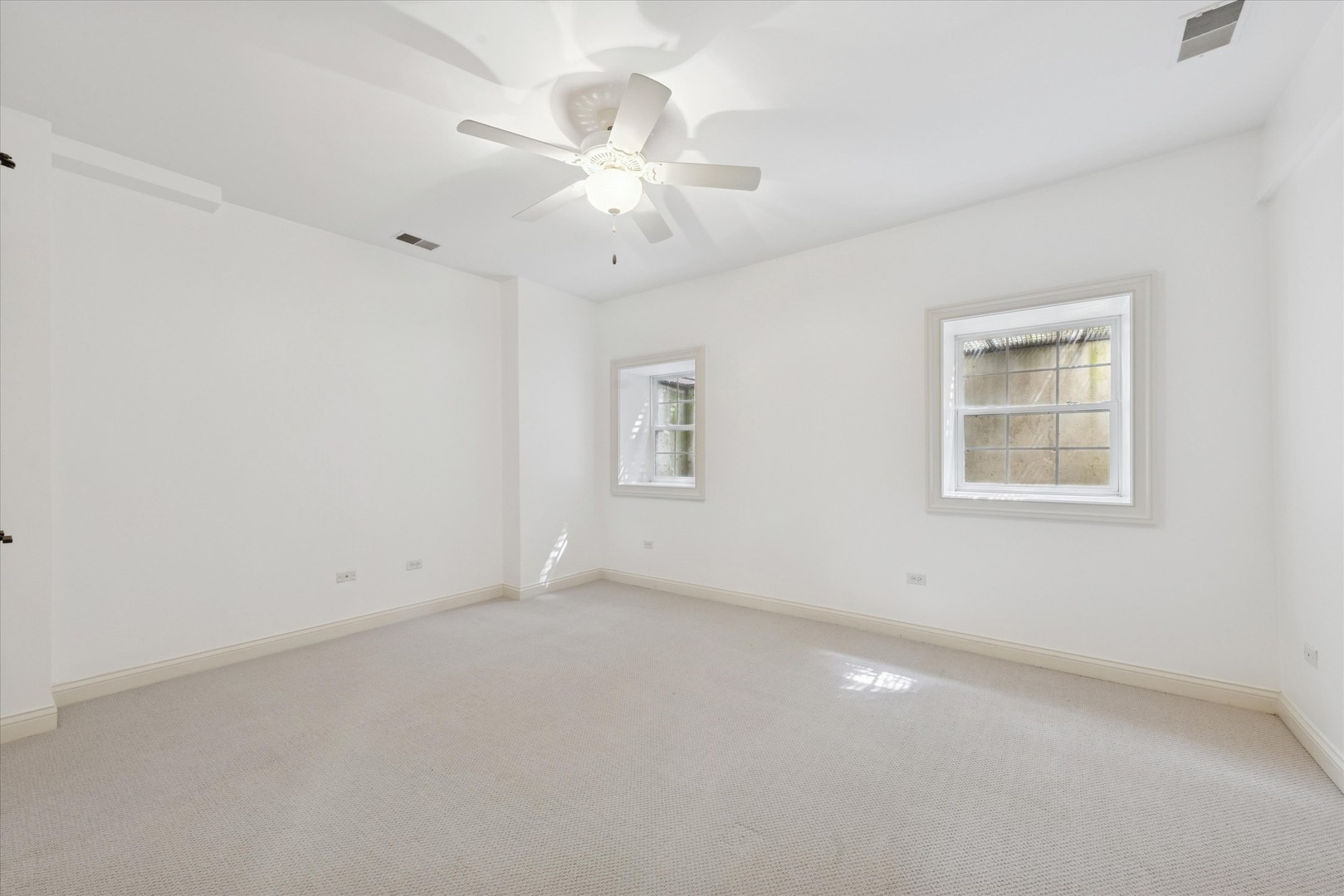 910 S Park Avenue, Hinsdale, IL 60521