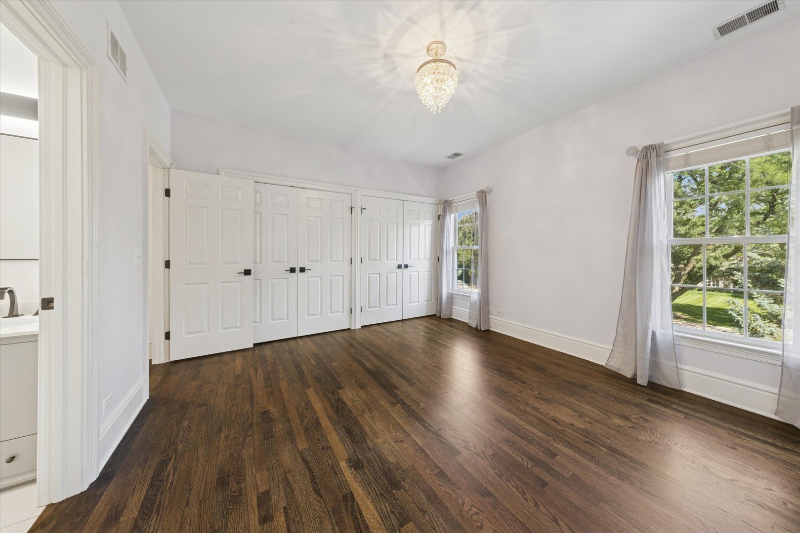 910 S Park Avenue, Hinsdale, IL 60521